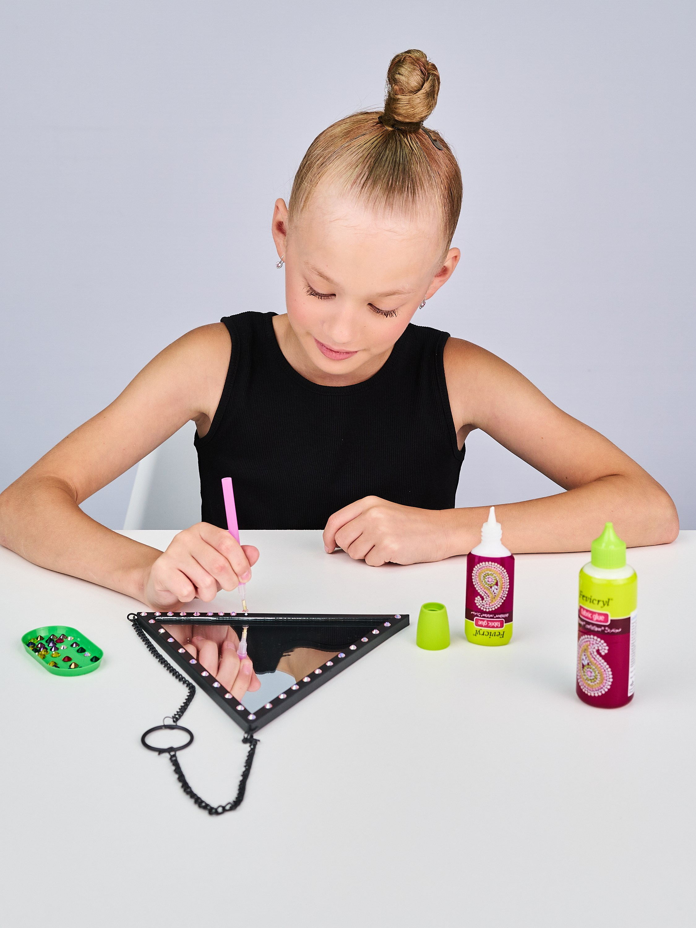 Фото и видео для маркетплейсов — универсальный клей