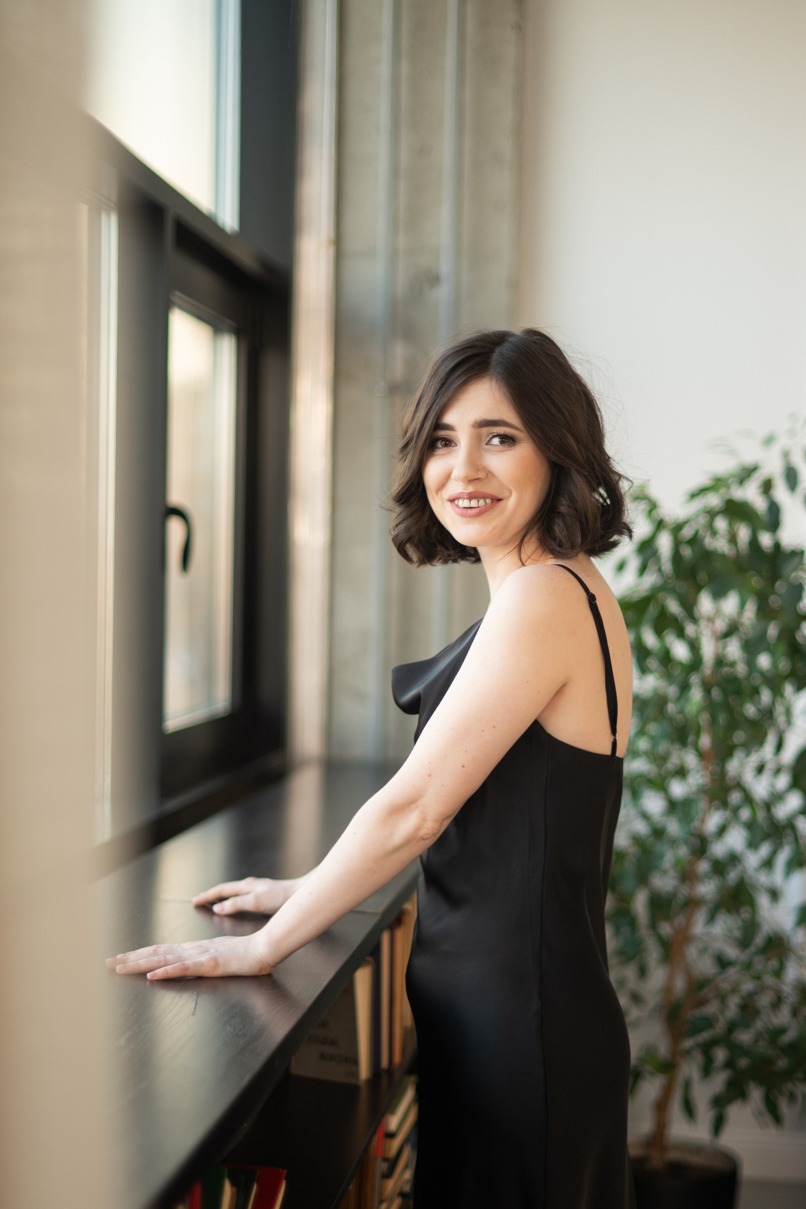 Евгений И Екатерина. Я Ольга Казанцева, фотографирую снимаю ваши киноистории и печатаю фото и цифровые портреты на холсте