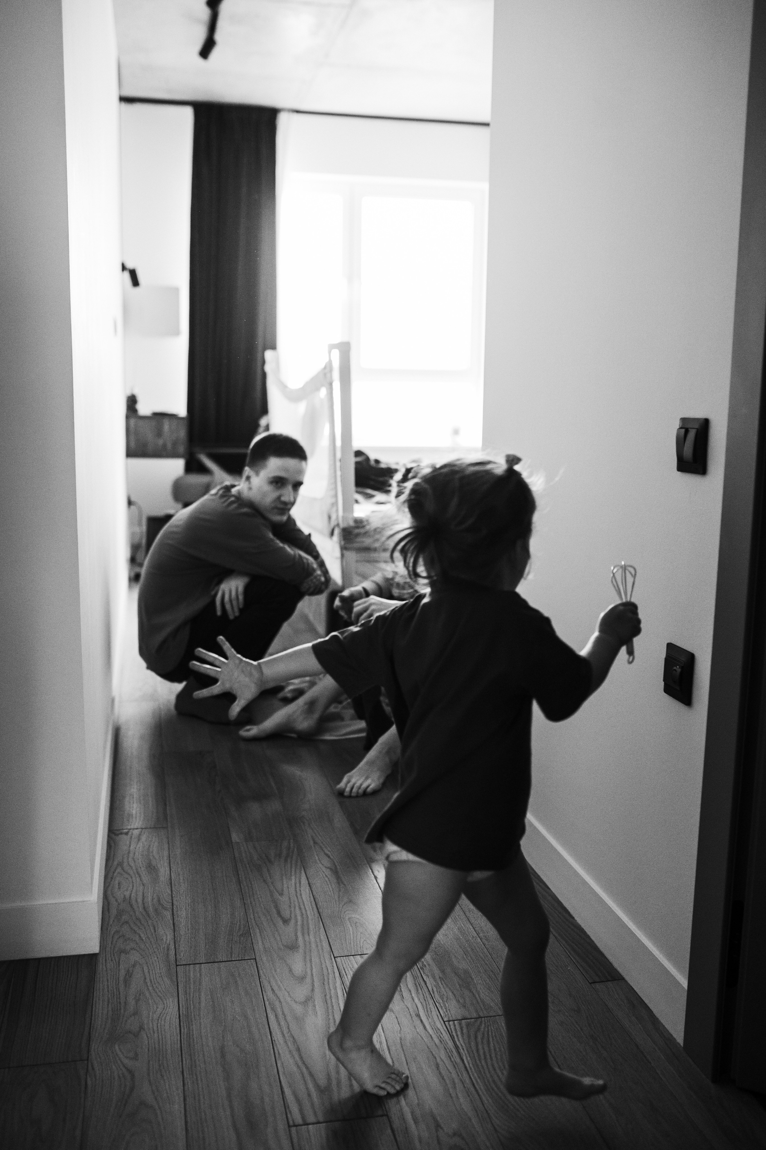 Руслан, Марта и Кира дома. Семейный и свадебный lifestyle-фотограф в Москве Мария Петрова