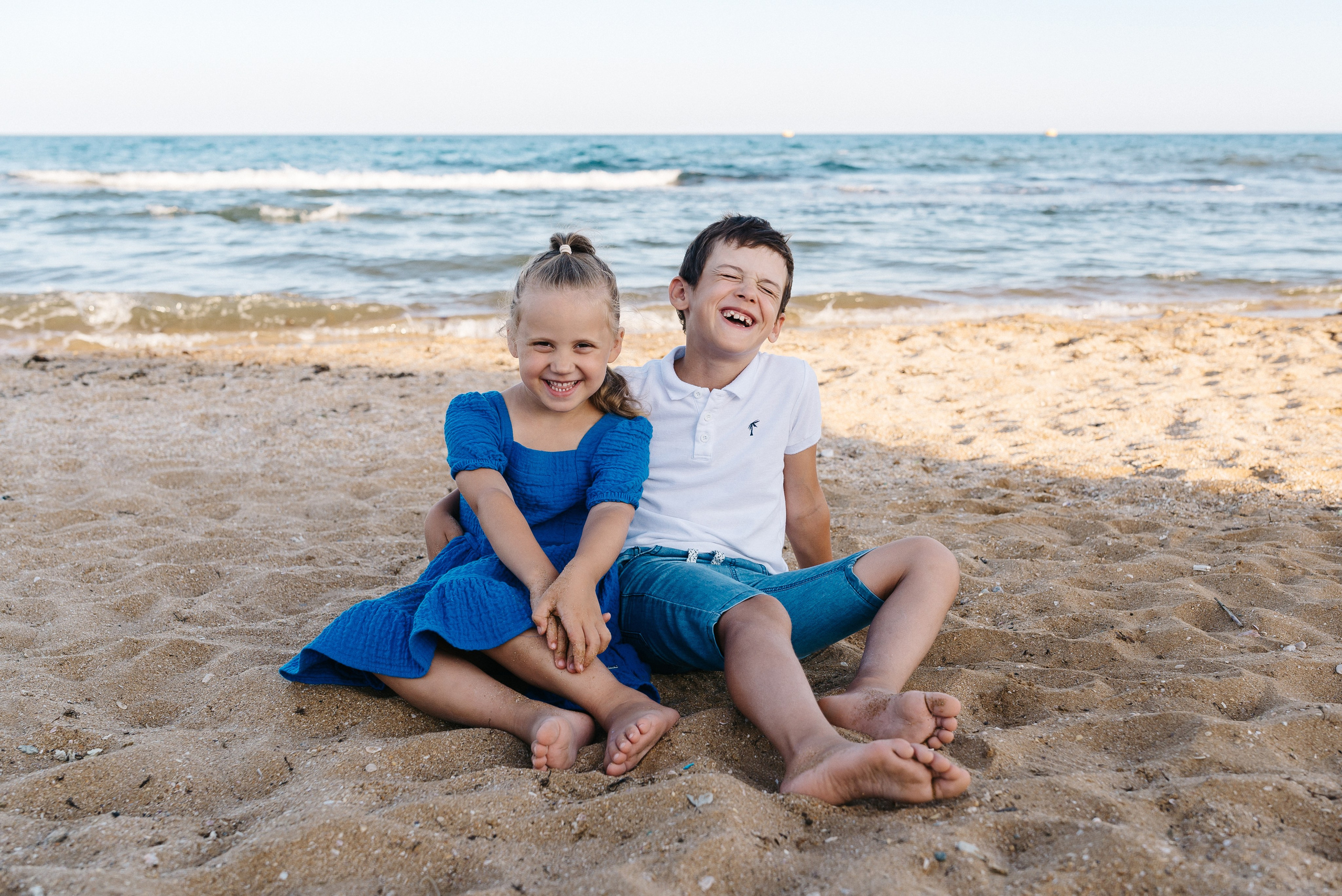 СЕМЕЙНАЯ ФОТОСЕССИЯ НА БЕРЕГУ МОРЯ В ФЕОДОСИИ