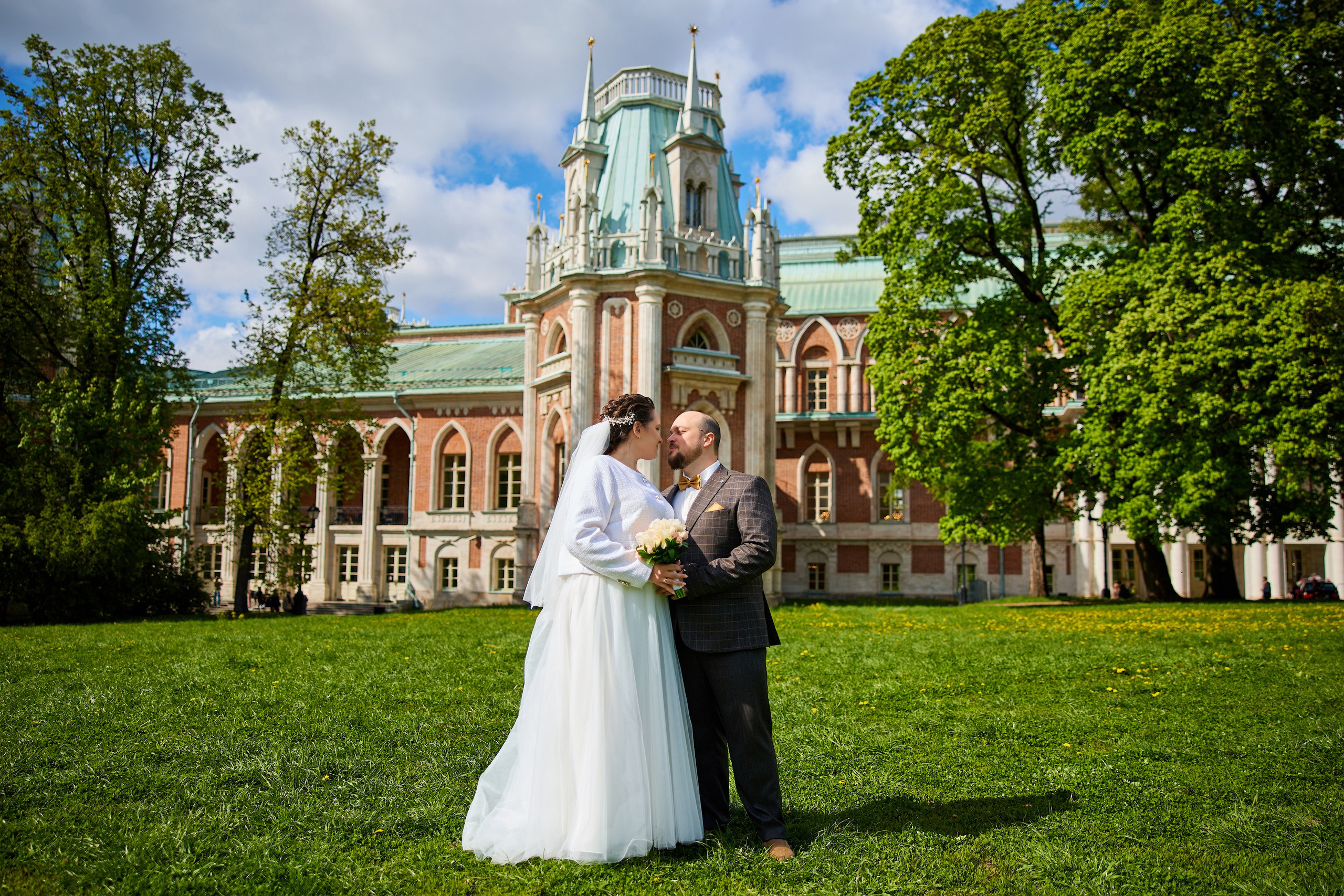Свадебная фотосессия в Царицыно. Свадебный фотограф Сергей Колбинский