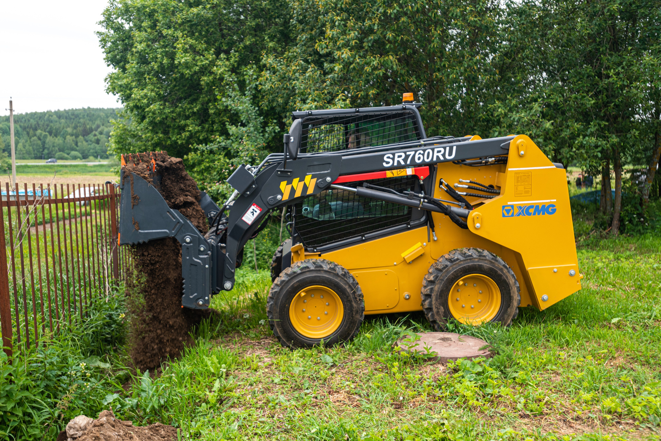 Спецтехника Метатэкс. Автомобильный и интерьерный фотограф в Минске Александр Тагаев