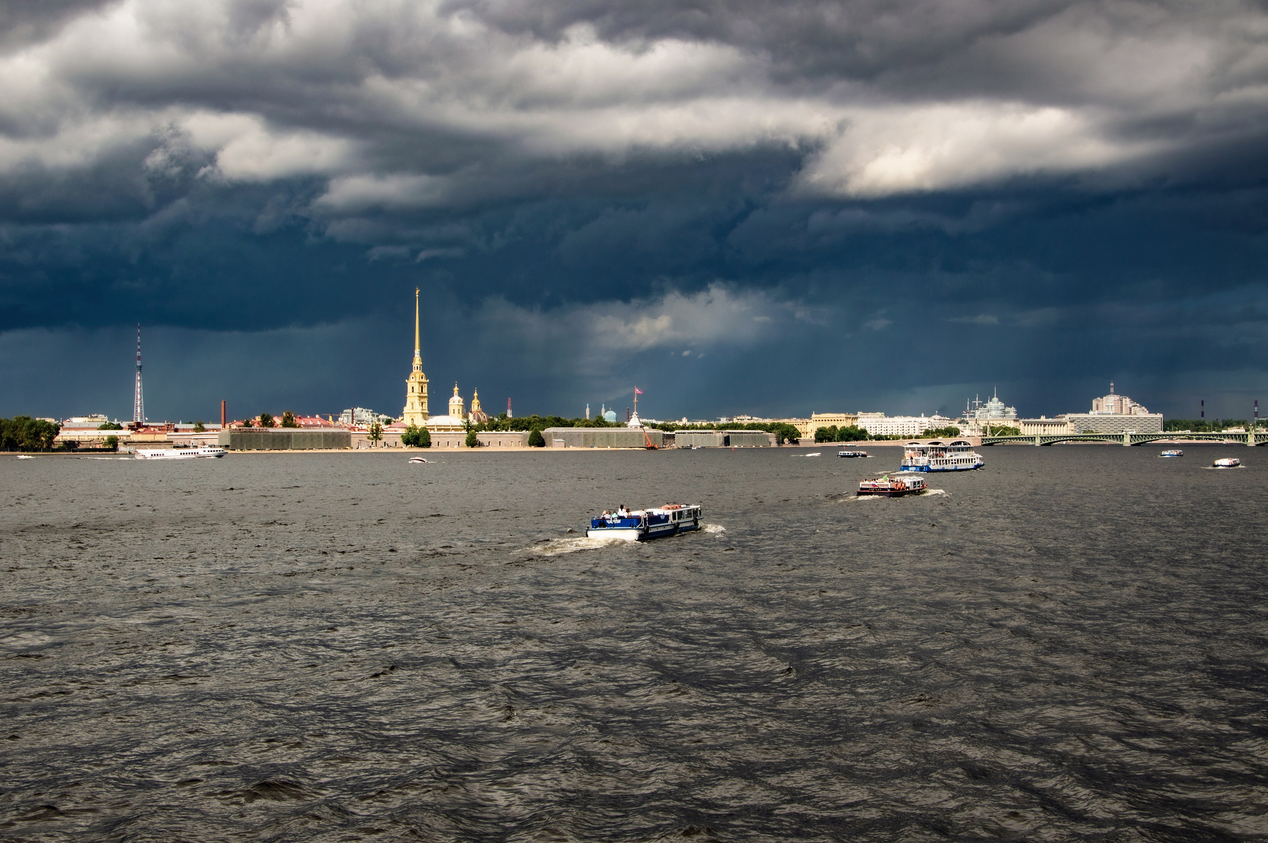 Архитектура и пейзаж. Фотограф Анастасия Го