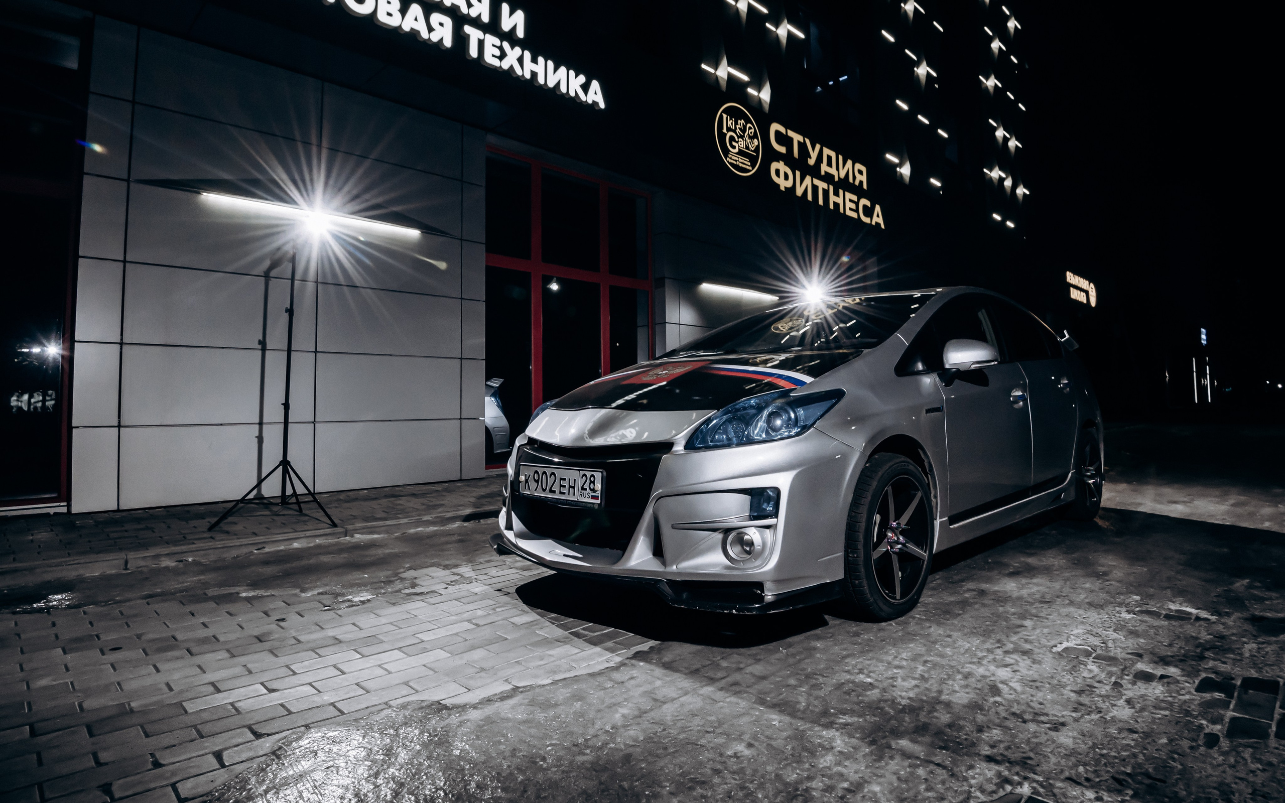 Toyota Prius. Фотограф Андрей Сенченко