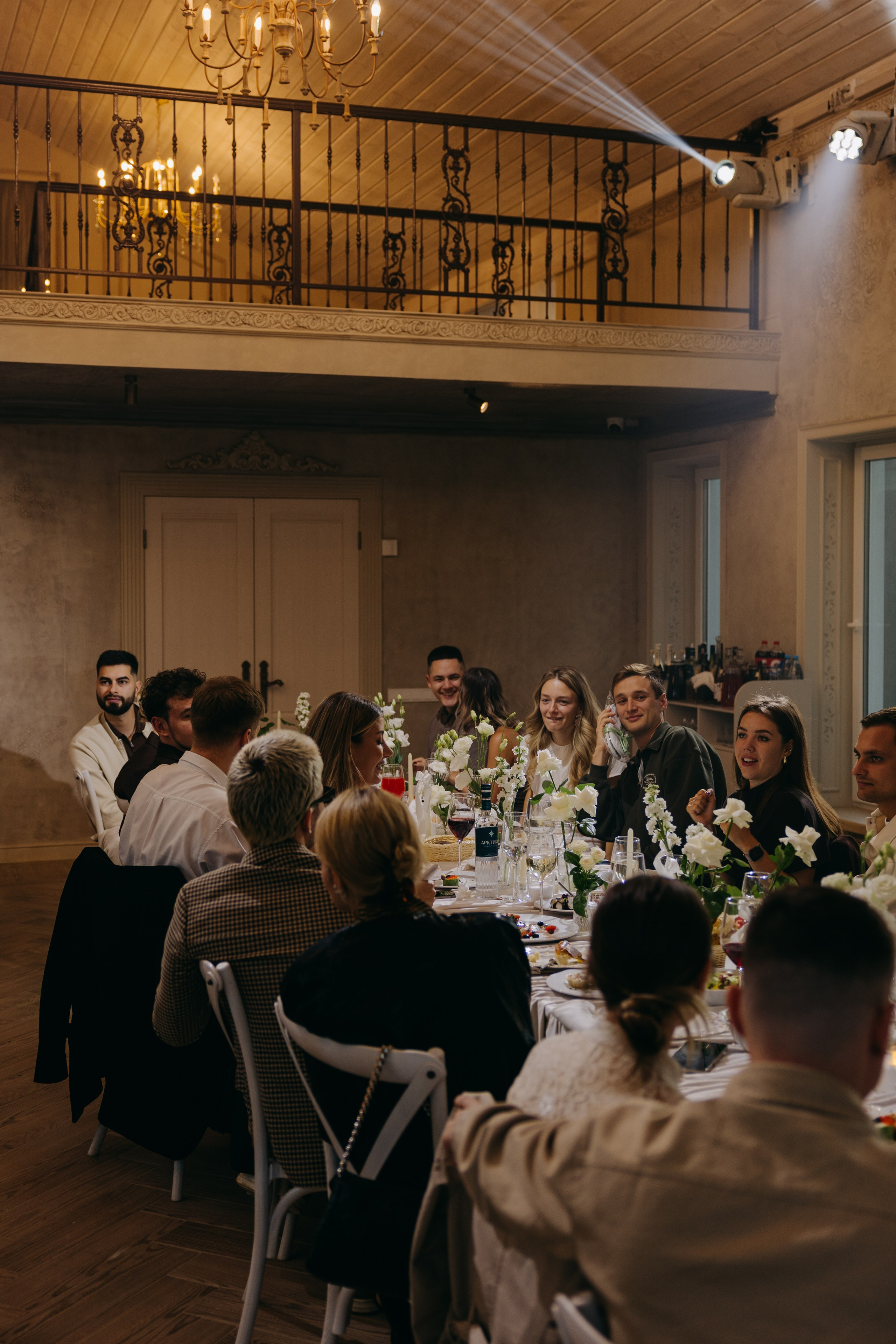 Утро в отеле Twelve Reasons и банкет в усадьбе Шелепаново. Свадебный фотограф Москва Анастасия Храмова