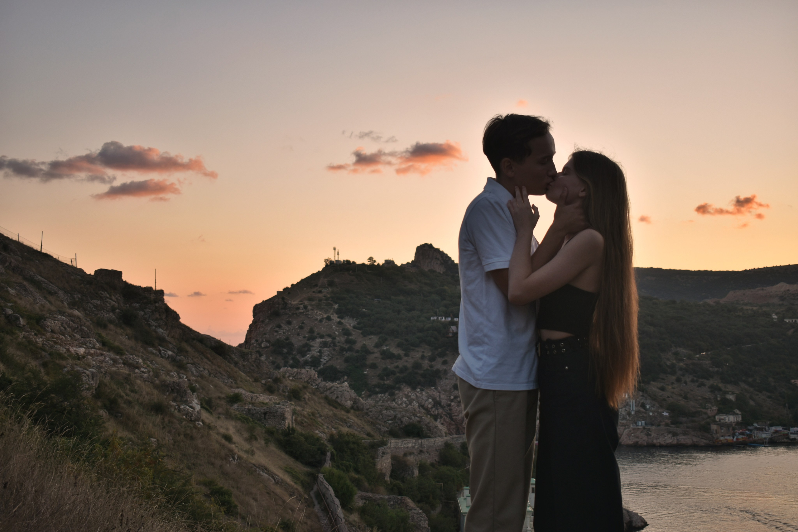 Евгений и Ксения. Фотограф-ретушер в Крыму Юля Лобурец