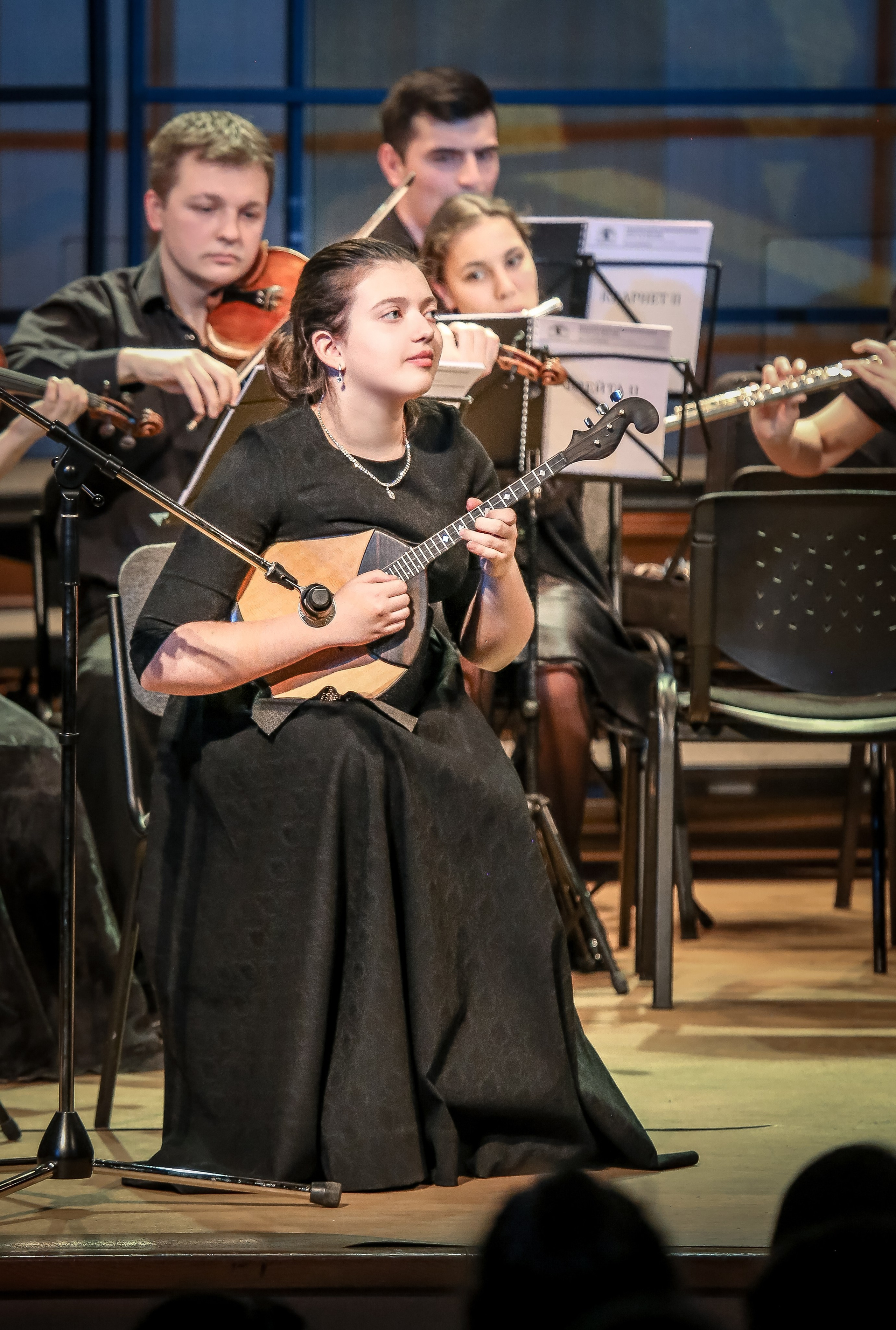 Юбилей Бетховенской школы. Дарья Письменюк / Darya Leitstern — фотограф, музыкант, журналист, путешественник