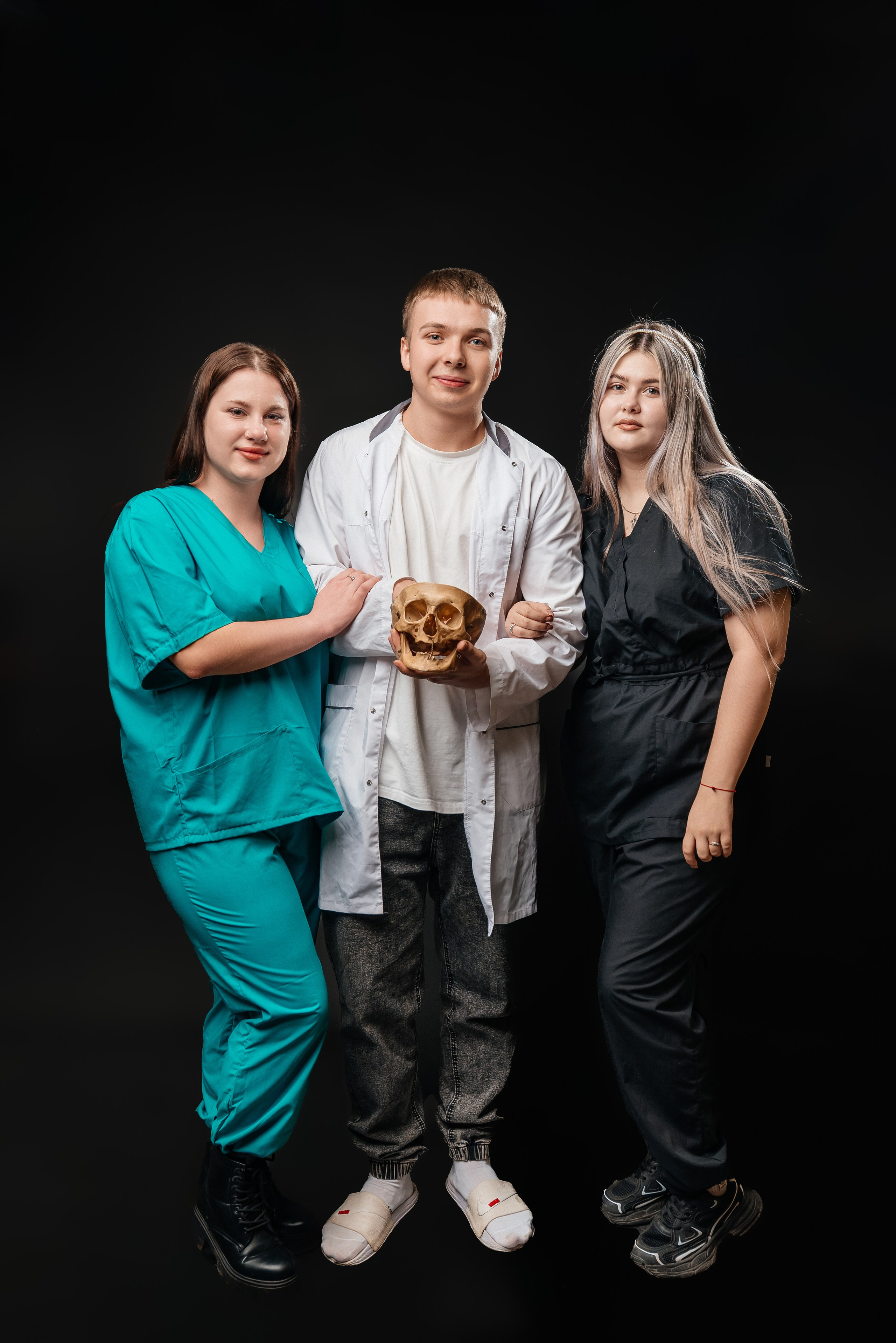 Nurses 2026. Школьный фотограф в Валуйках. Фотосессии для выпускников и изготовление выпускных альбомов в городе Валуйки и в Белгородской области