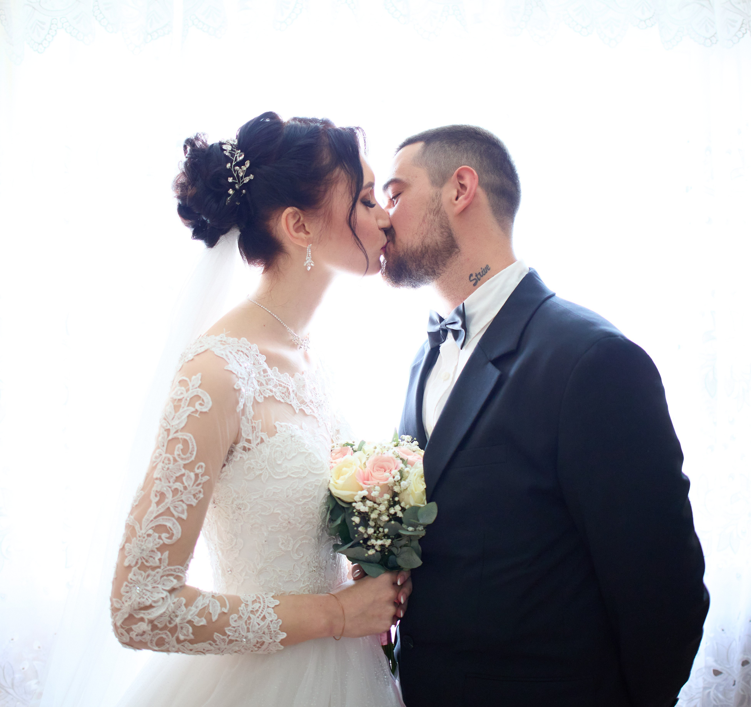 Фото и видео на свадьбу. Свадебный видеограф и свадебный фотограф в Самаре Олег Слеб