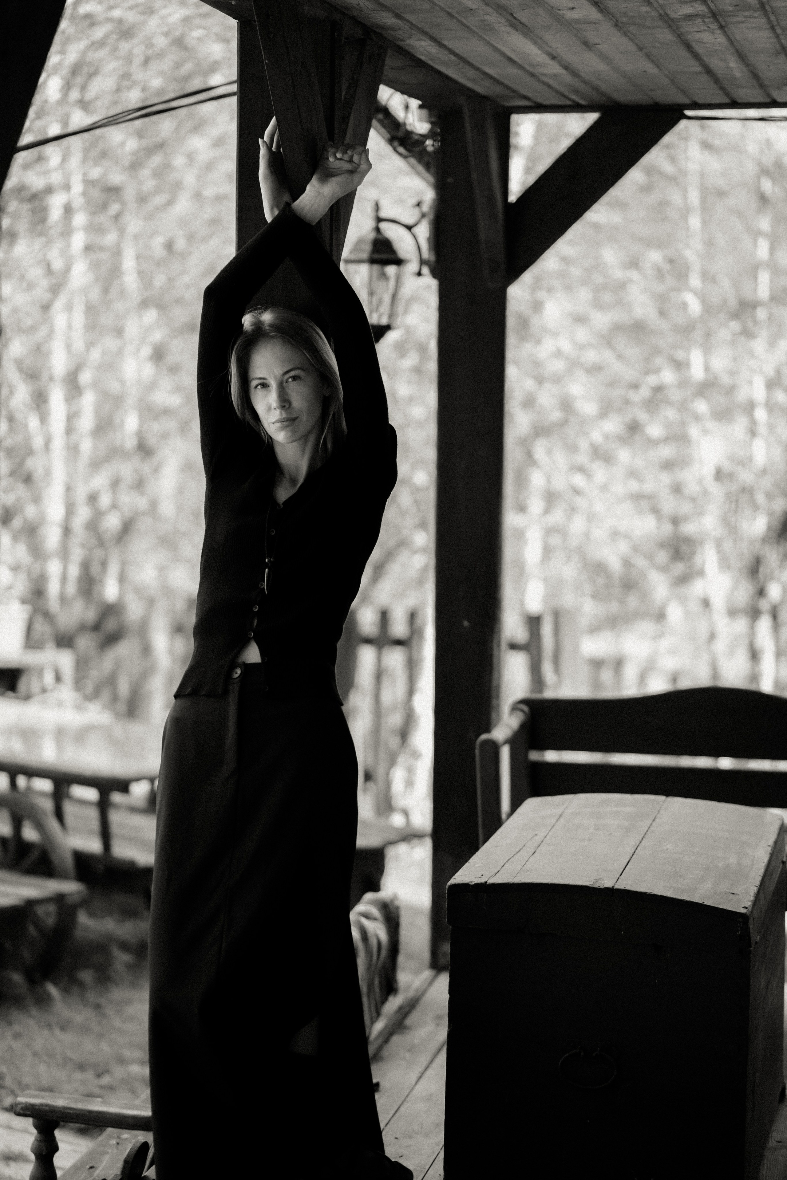 I am Diana, a portrait photographer. I take pictures around the world