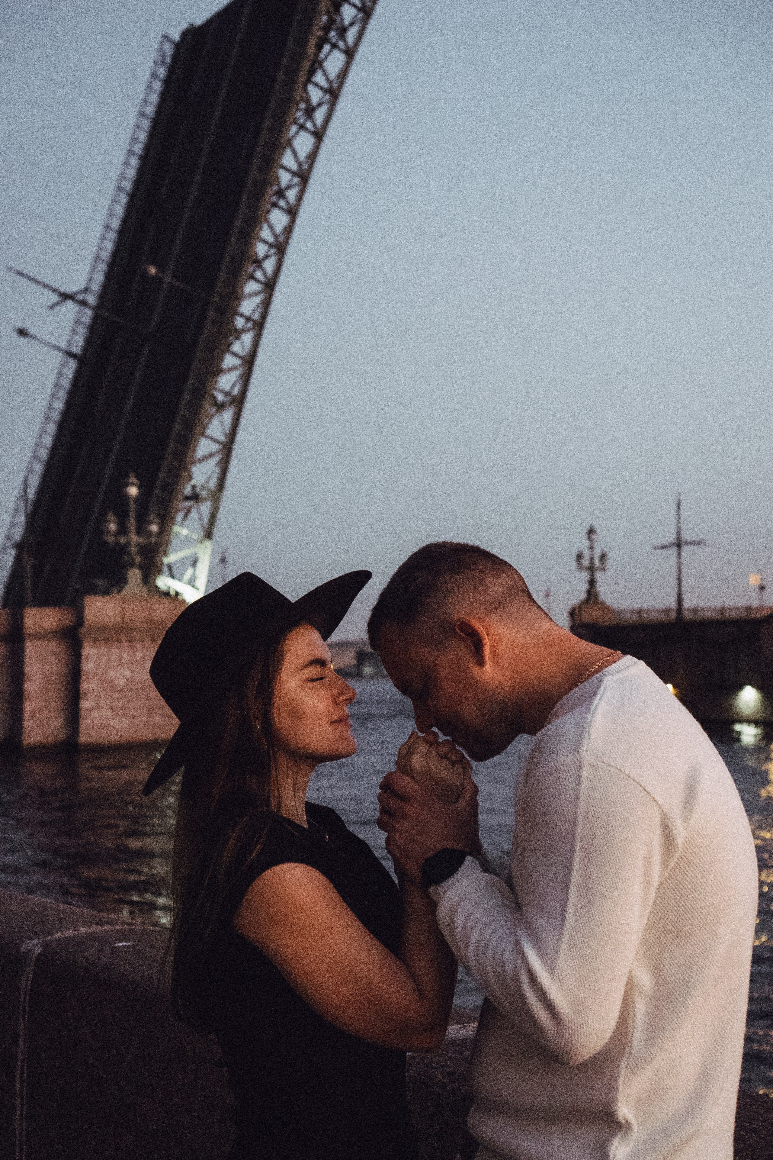 ПРОГУЛКА ПО ПИТЕРУ НА РАССВЕТЕ. Профессиональный фотограф, Санкт-Петербург — Виктория Богомолова