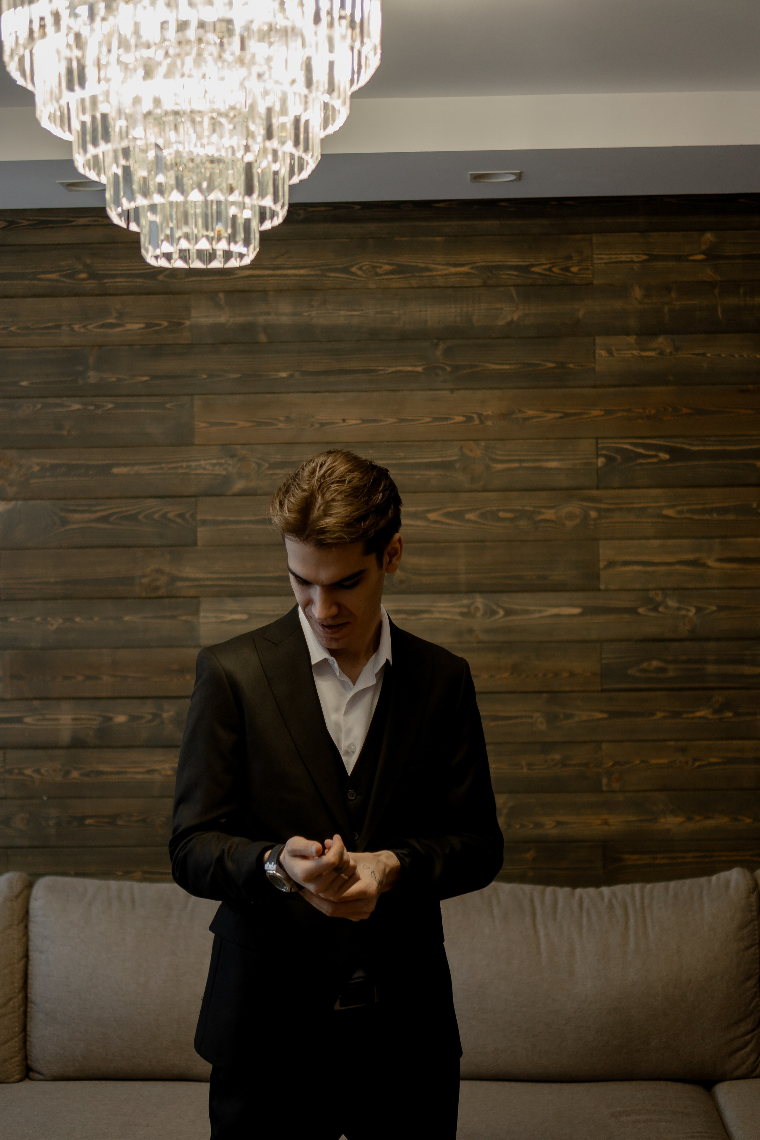 СВАДЕБНАЯ СЬЕМКА СБОРОВ В ОТЕЛЕ И ВЫЕЗД НА ЦЕРЕМОНИЮ (СНЯТО В СИБИРЕ В НИЖНЕВАРТОВСКЕ). Профессиональный фотограф, Санкт-Петербург — Виктория Богомолова