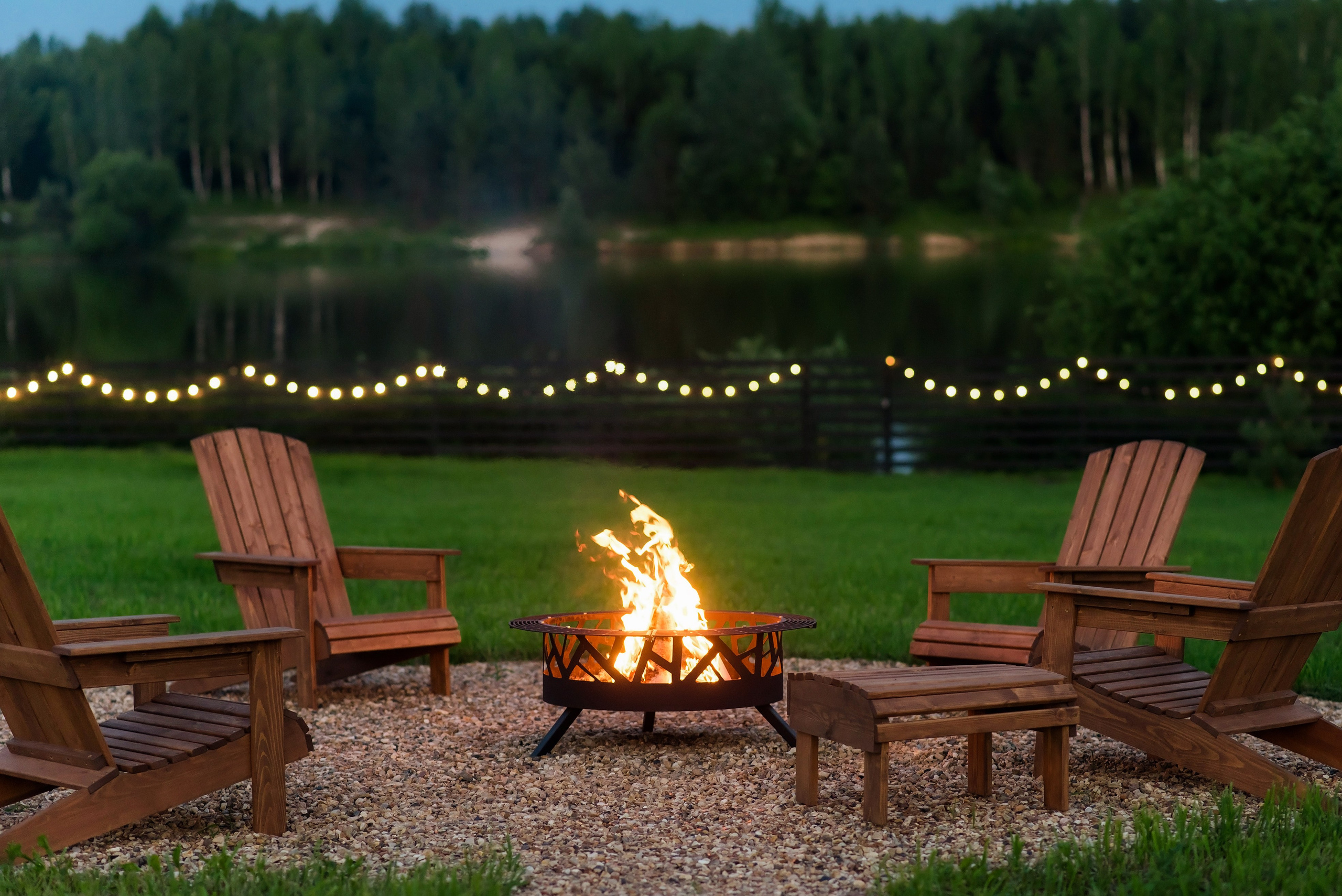 Наша территория. Глэмпинг. Аренда дома для отдыха в Брянске. Банный чан, зона BBQ. Дом на озере в Брянске. Отдых Брянск