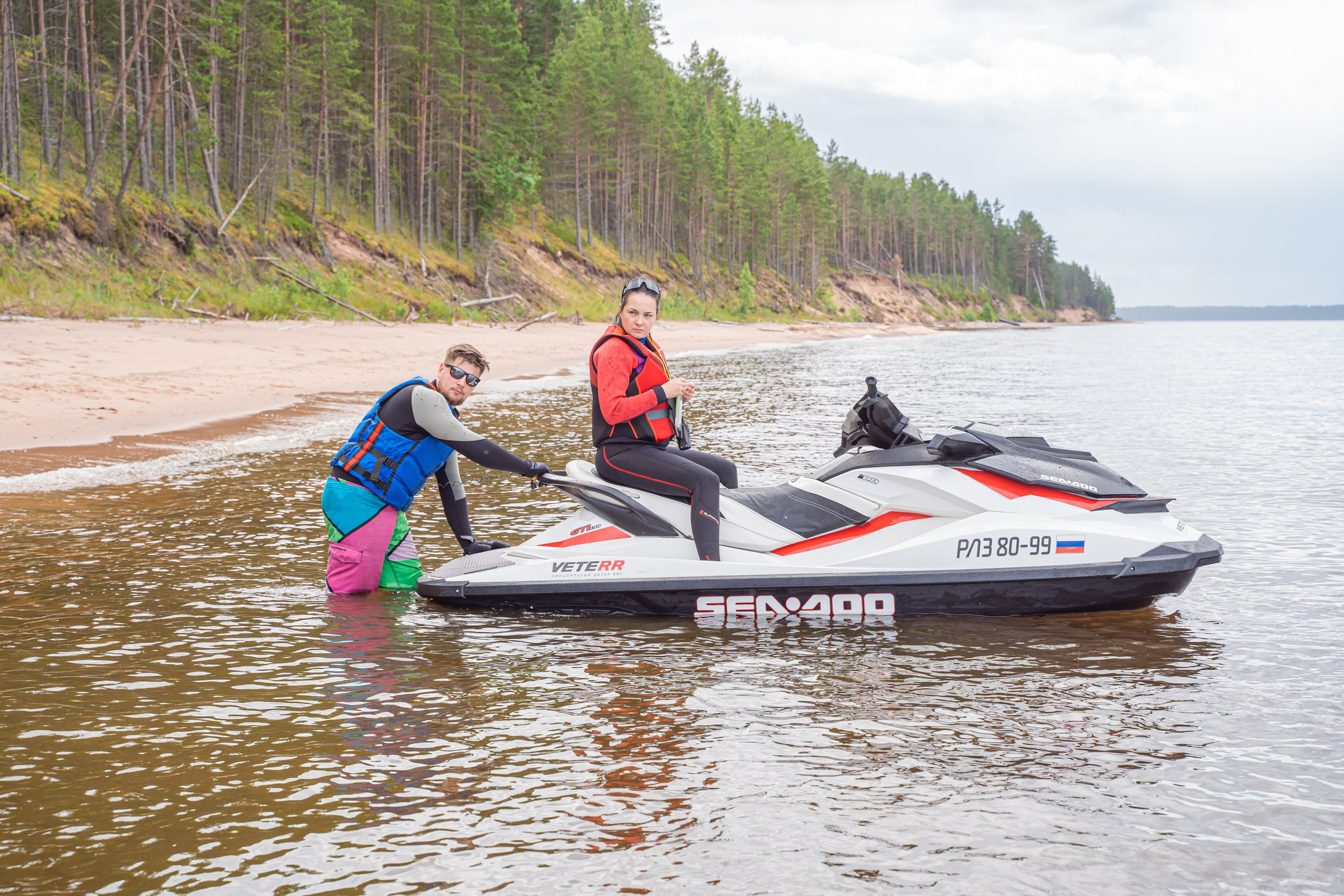 Гидровыезд в Коневский мужской монастырь. Свадебный, семейный, портретный, репортажный фотограф в Санкт-Петербурге