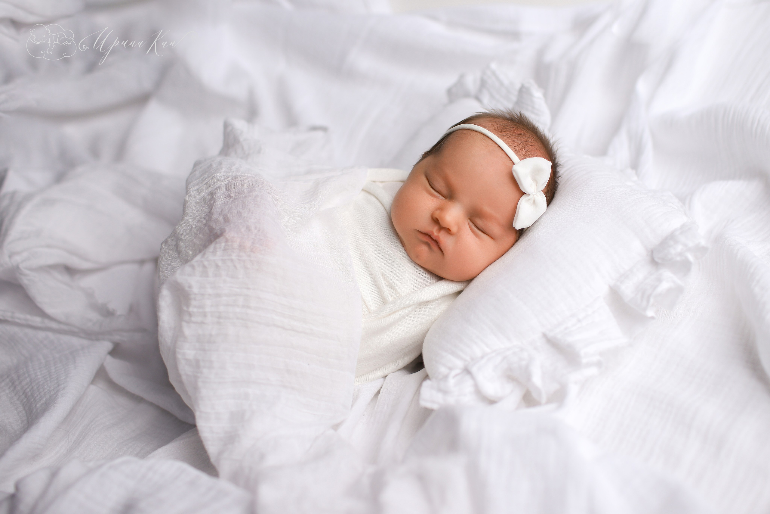 Новорожденная фотосессия для девочек. Ирина Кан Фотограф новорожденных в Екатеринбурге