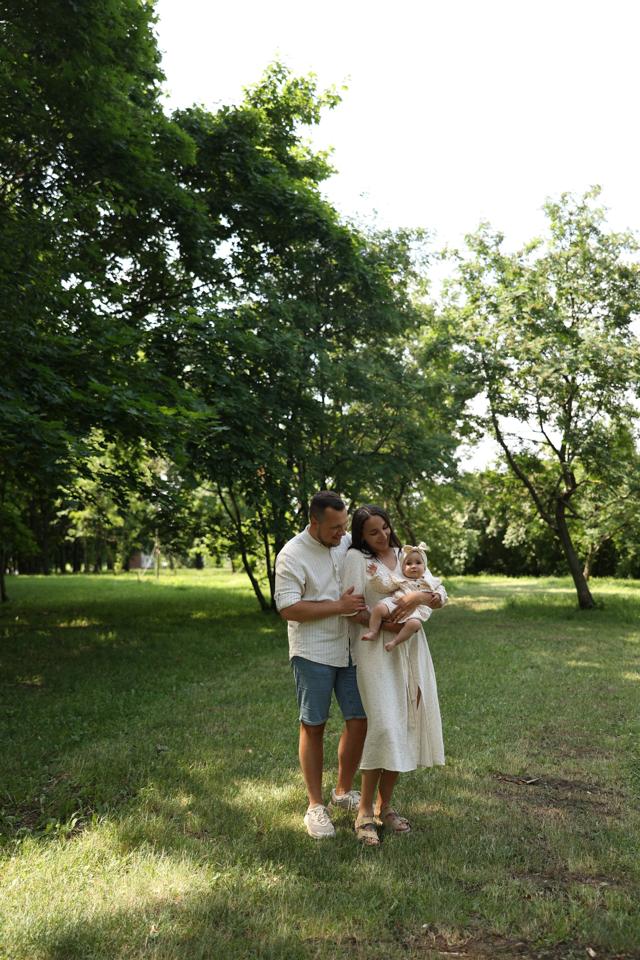 Мила, Валера и Оливия. Свадебный и семейный фотограф в Москве Ломова Ирина