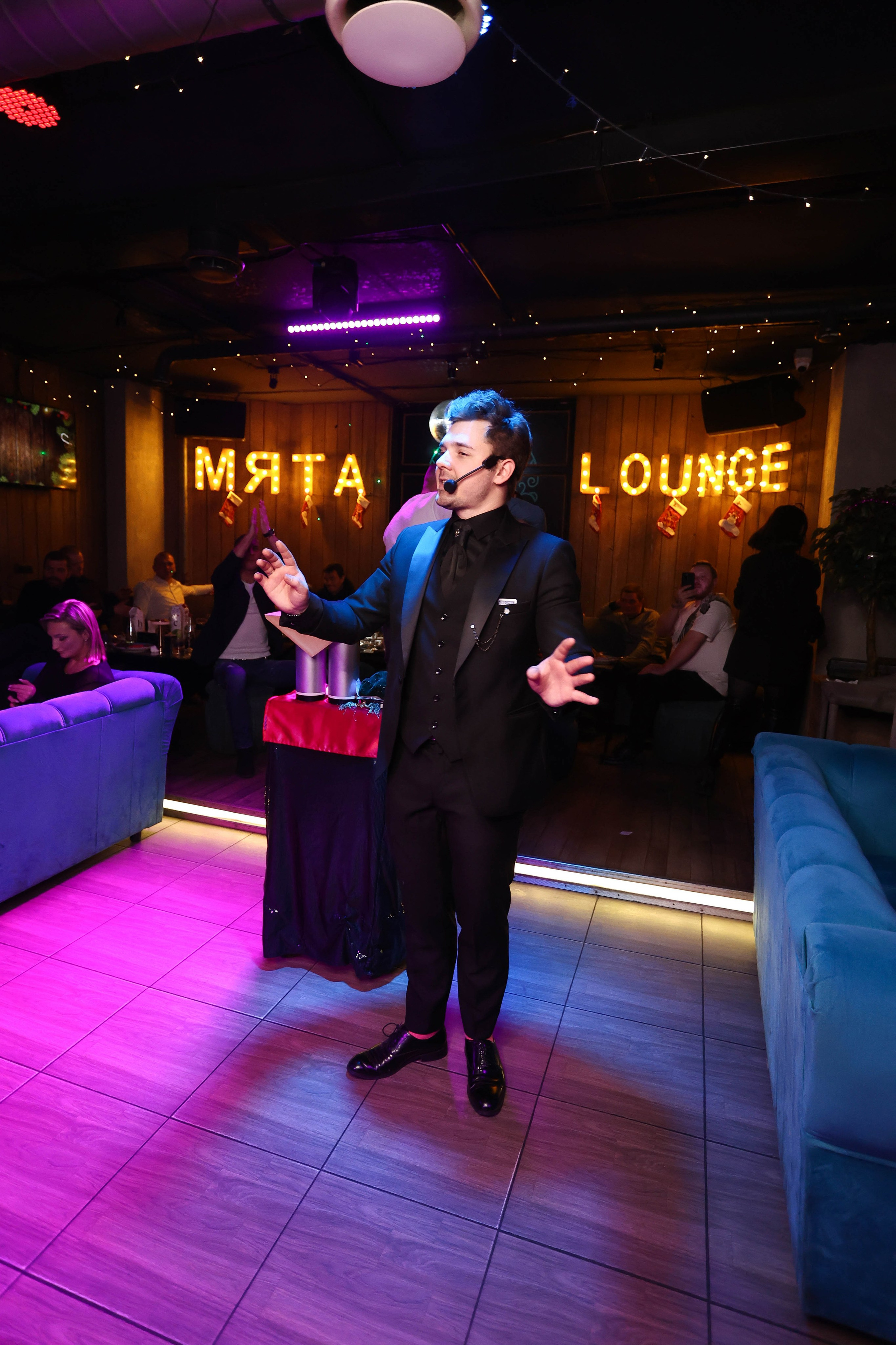 15/12/23 Новогоднее караоке в Мята Спортивная. Мята Спортивная — Кальянная, караоке, бар в Минске