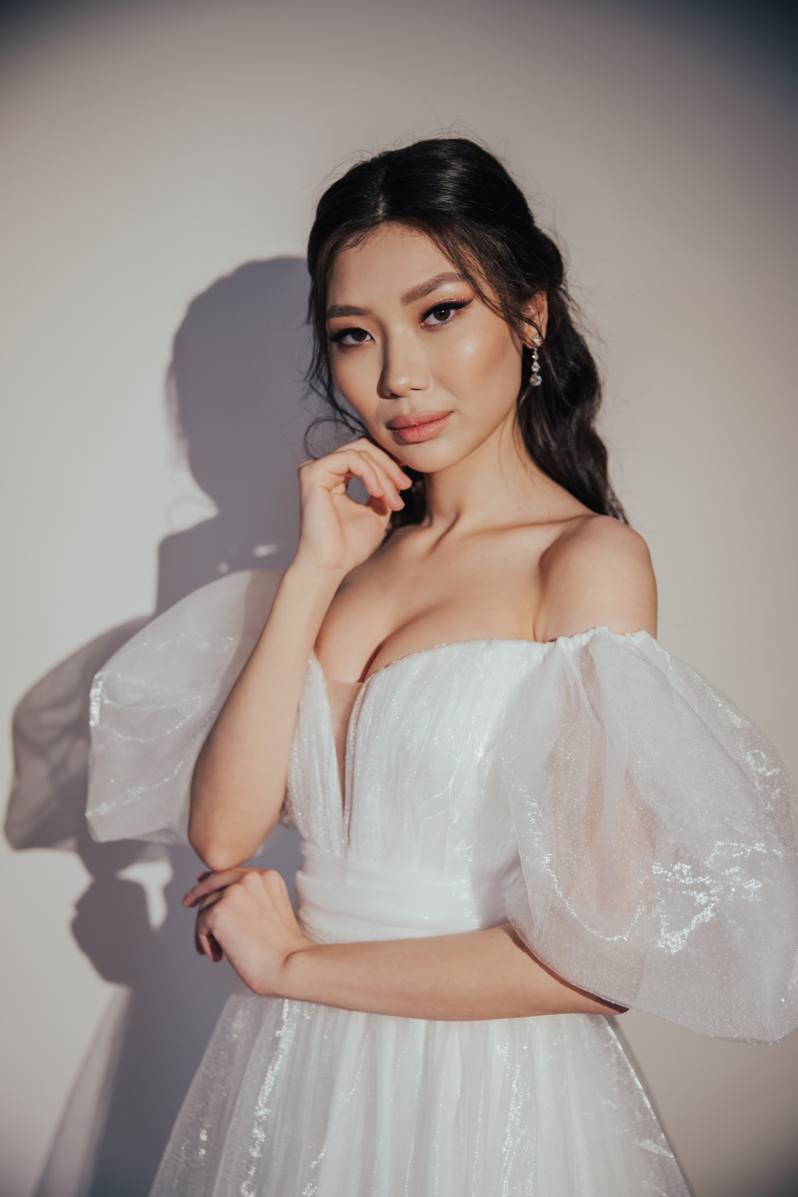 Невеста в студии. Свадебный фотограф Элина Чу, Элиста Калмыкия