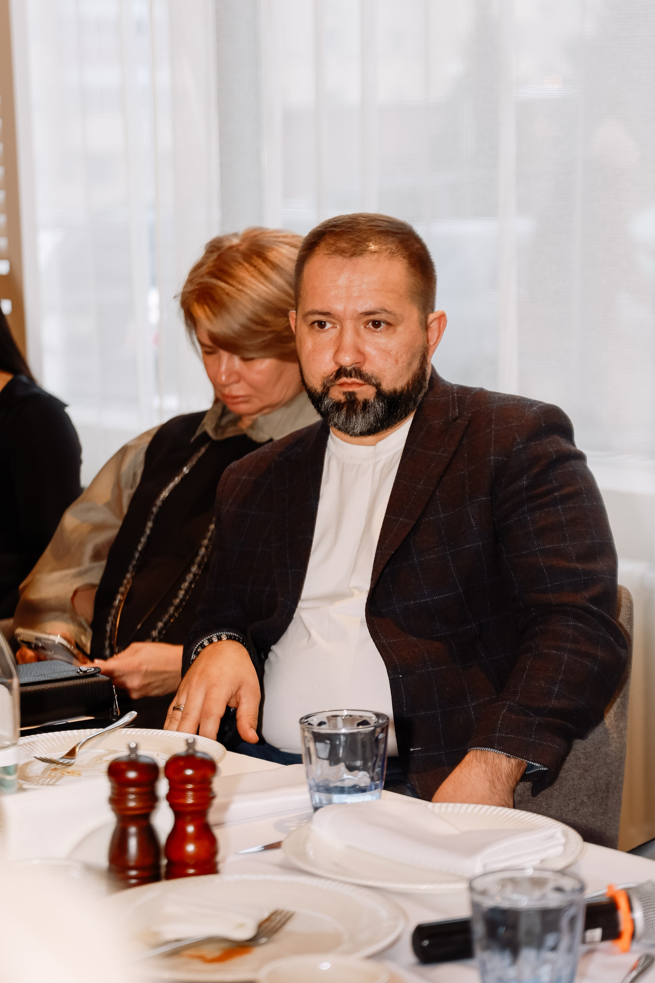 Бизнес завтрак с Игорем Стояновым. Фотограф Юлия Мальцева