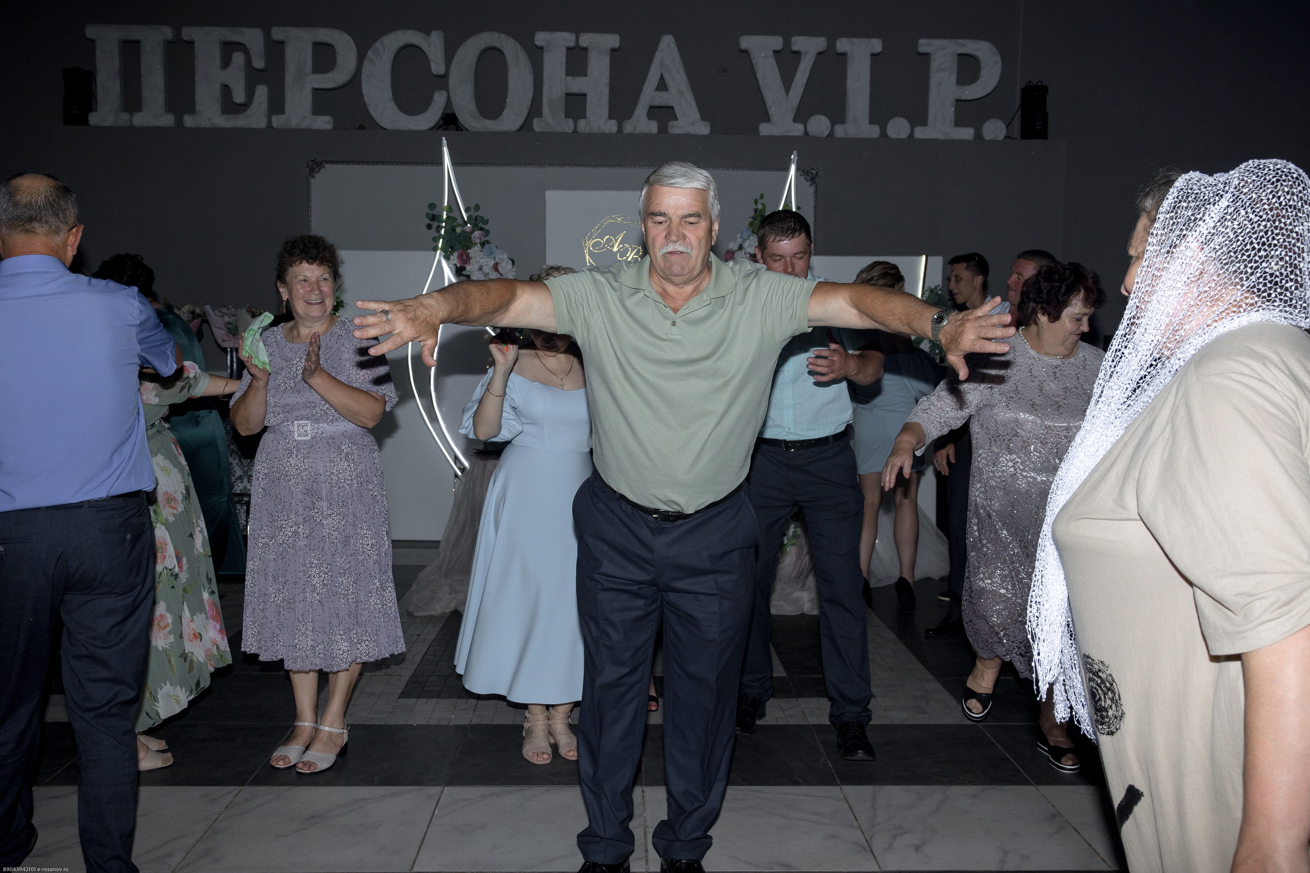 Андрей и Владислава. Свадебный и семейный фотограф Евгений Резанов