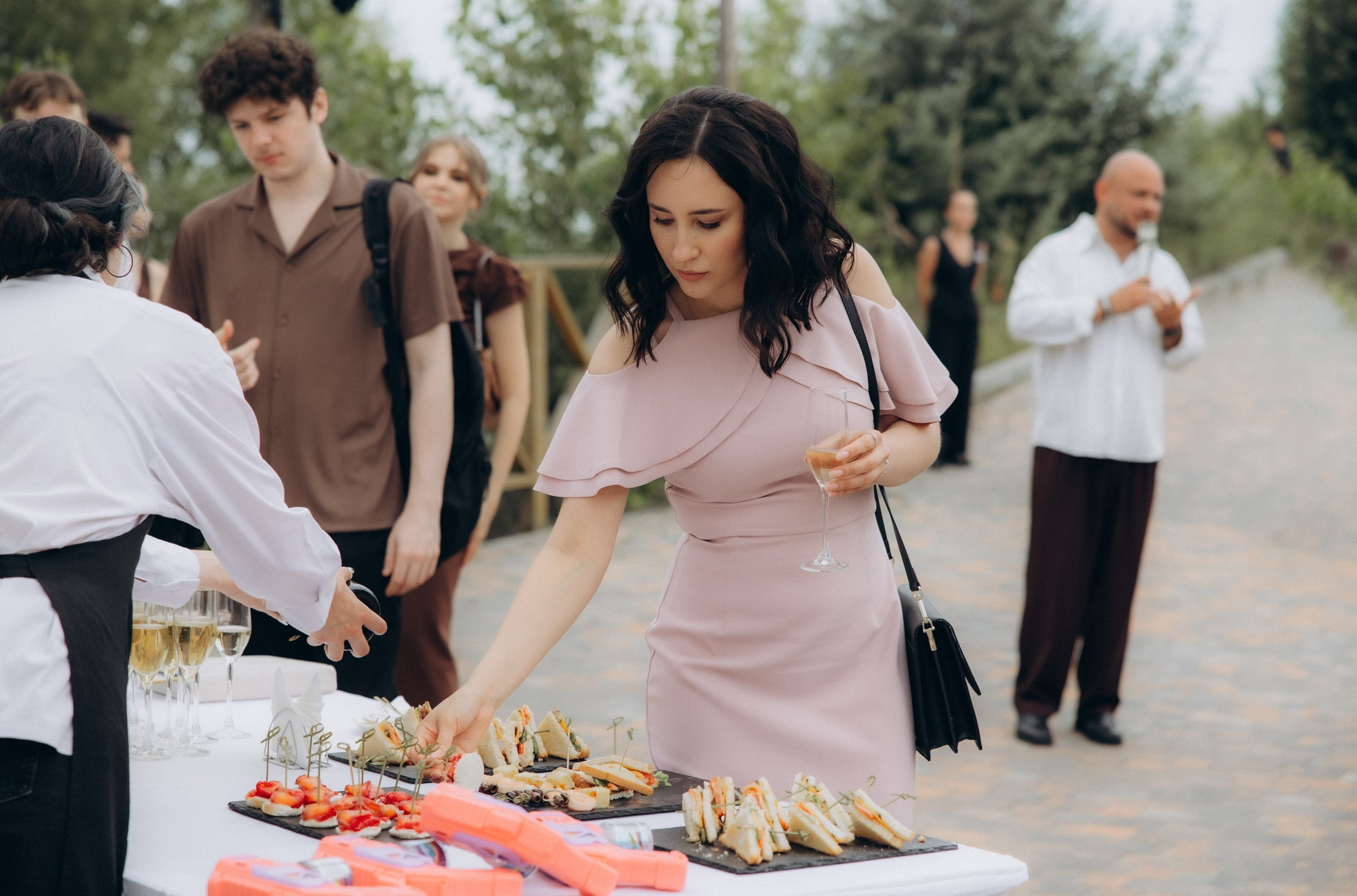 Аня И Павел. Свадьба в Белом Колодце. Алена Бадамшина — свадебный фотограф Воронеж / Москва