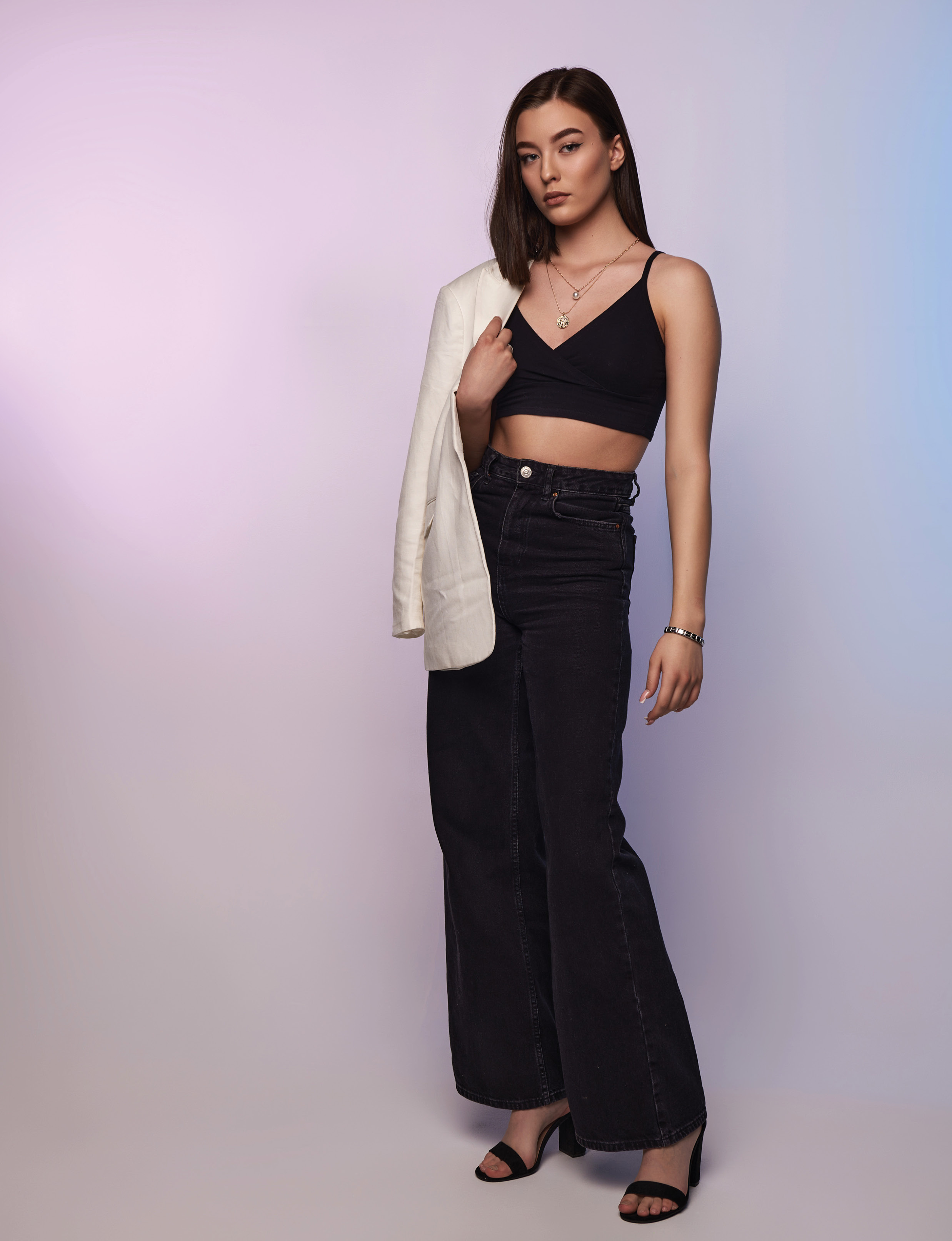 L'ATTIRANCE French Mag Fashion and Beauty Vol. 15 April 2022. Rey Stanislav — репортажный и рекламный фотограф в Новокузнецке