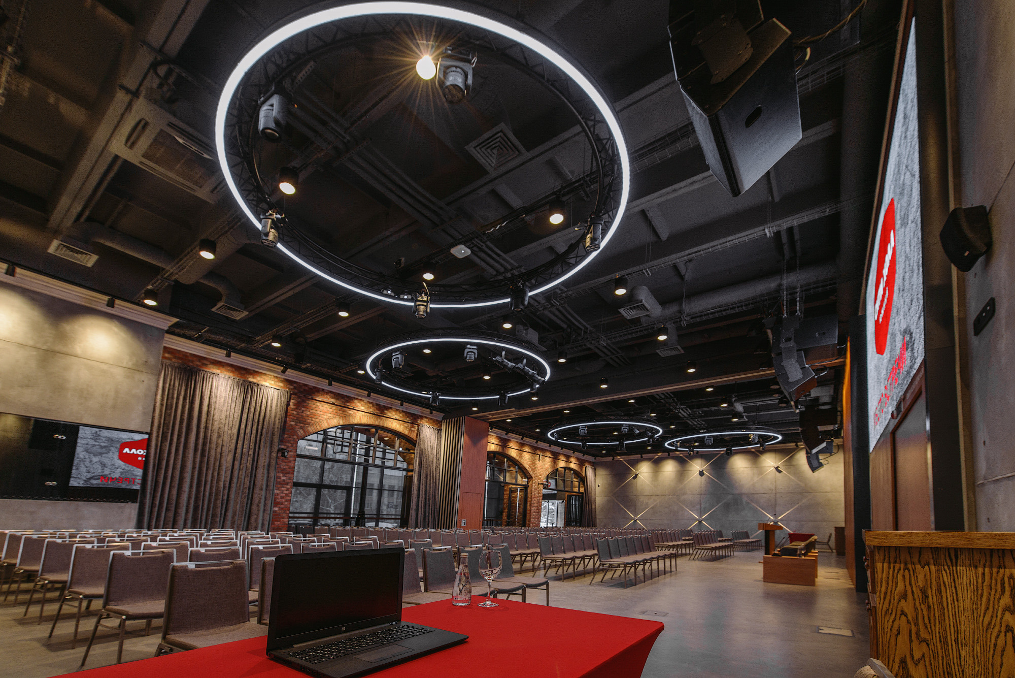 Interiors. Фотограф — Денис Богомолов