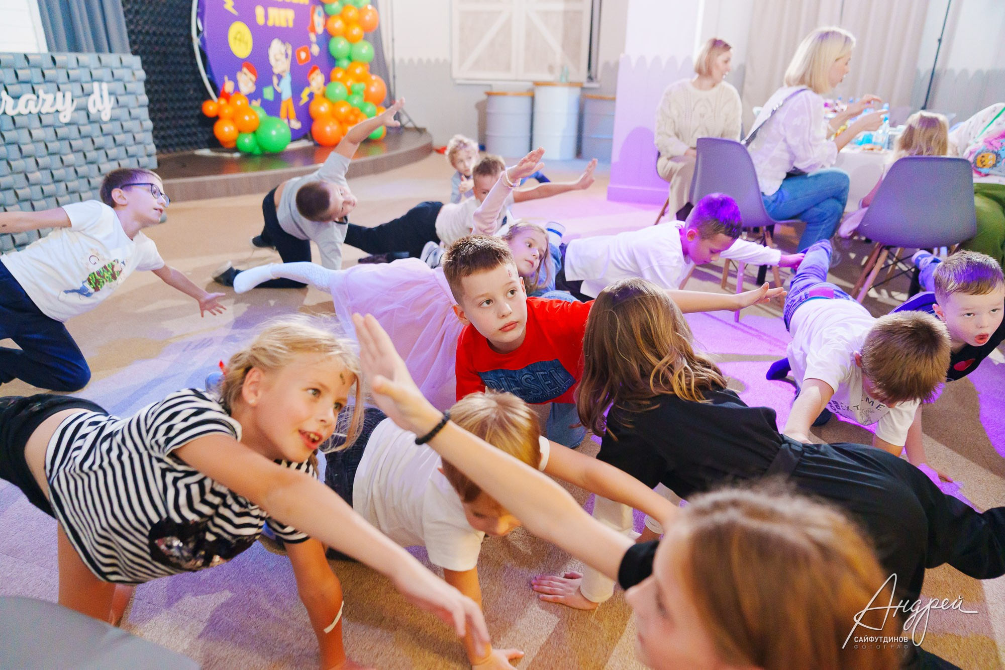 День Рождения Лёши. Лофт «Стрелка». Свадебный и семейный фотограф в Ростове-на-Дону. Андрей Сайфутдинов