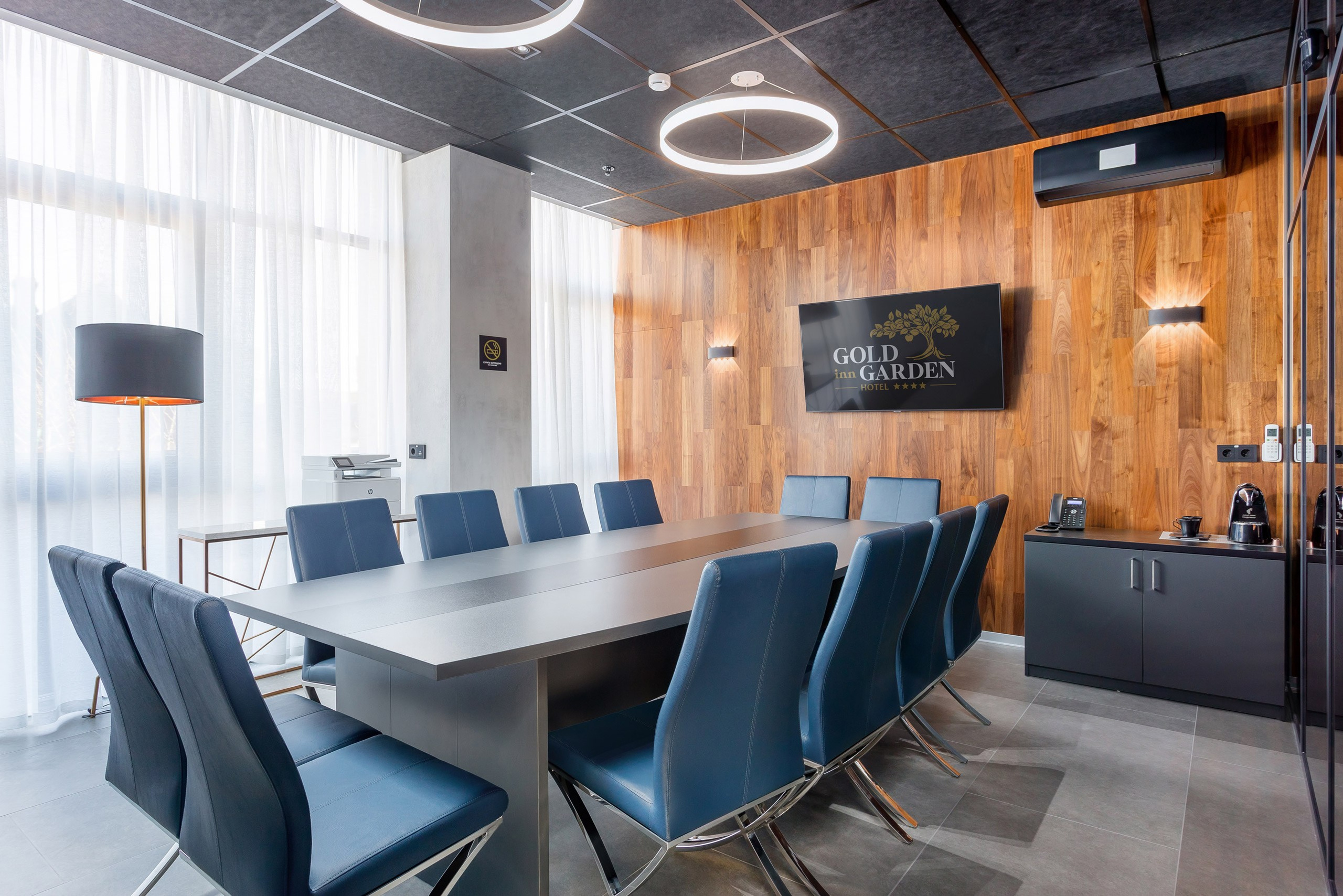 Hotels. Interior photographer Vitalii in Portland and Vancouver