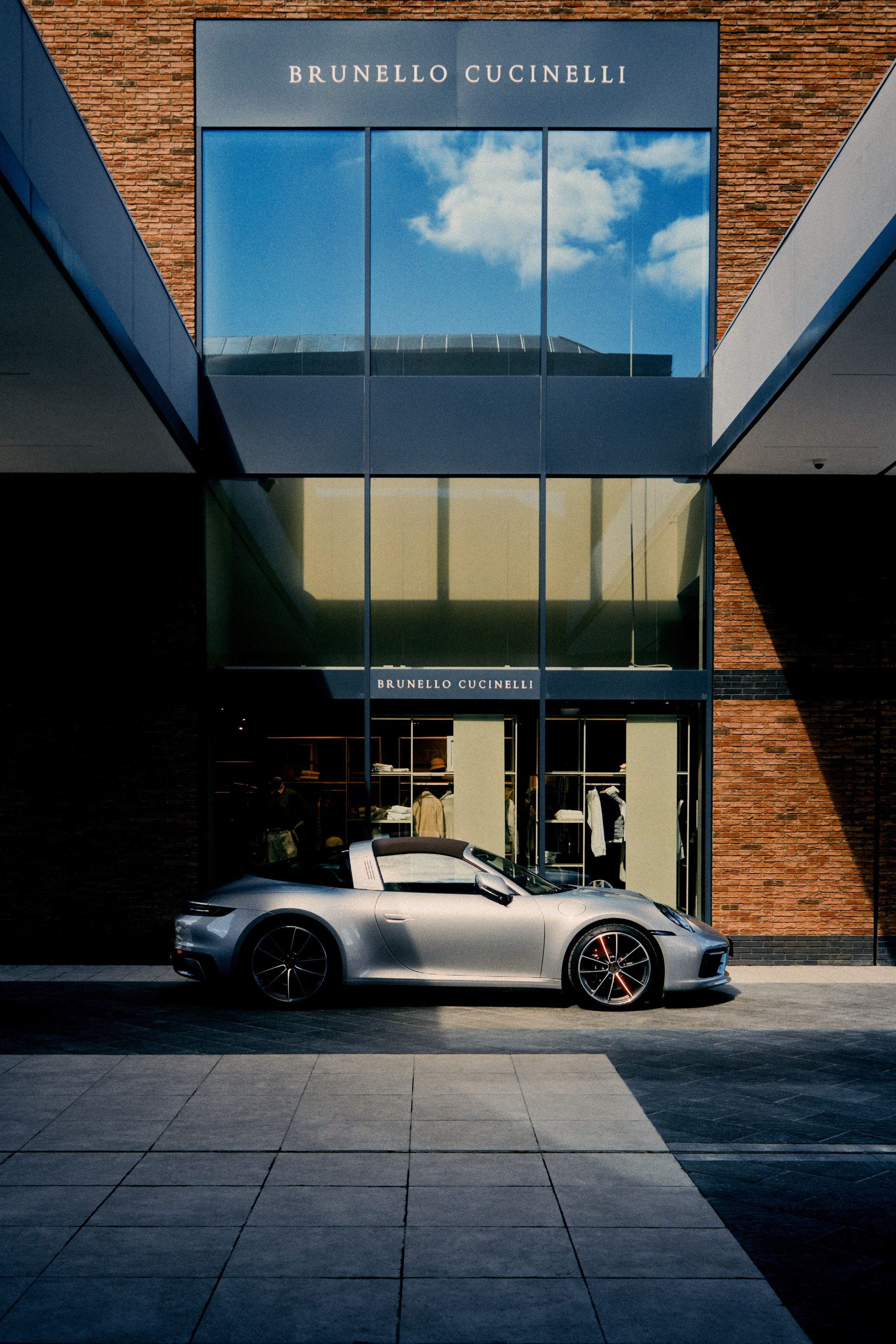 Автомобильный и коммерческий фотограф Москва