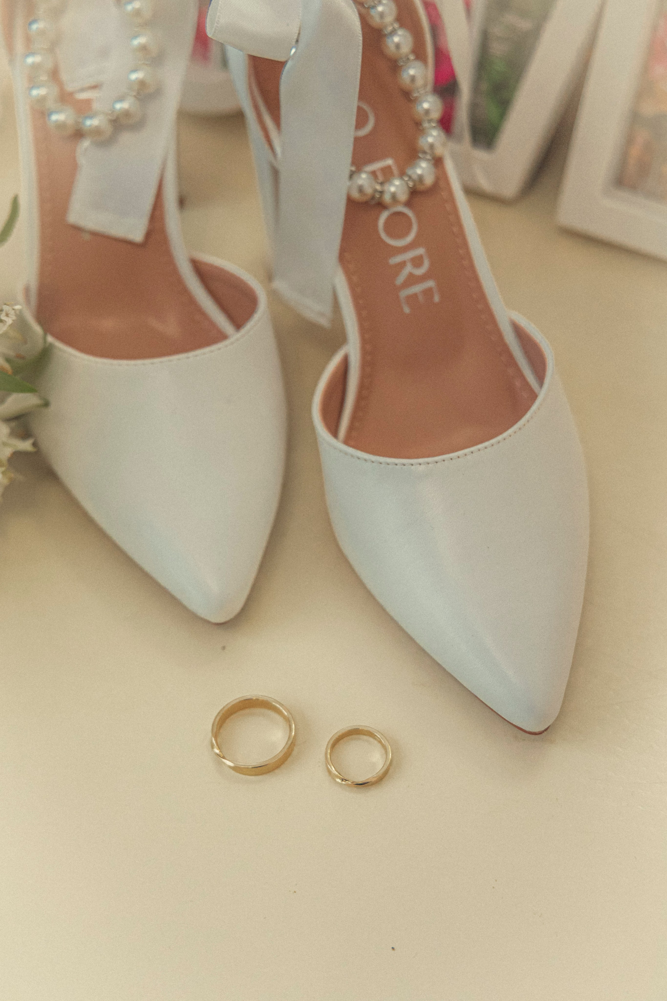 Роспись в Жуковском ЗАГСе. Фотограф для маркетплейсов, фотоуслуги в Жуковском Татьяна Марсуверских