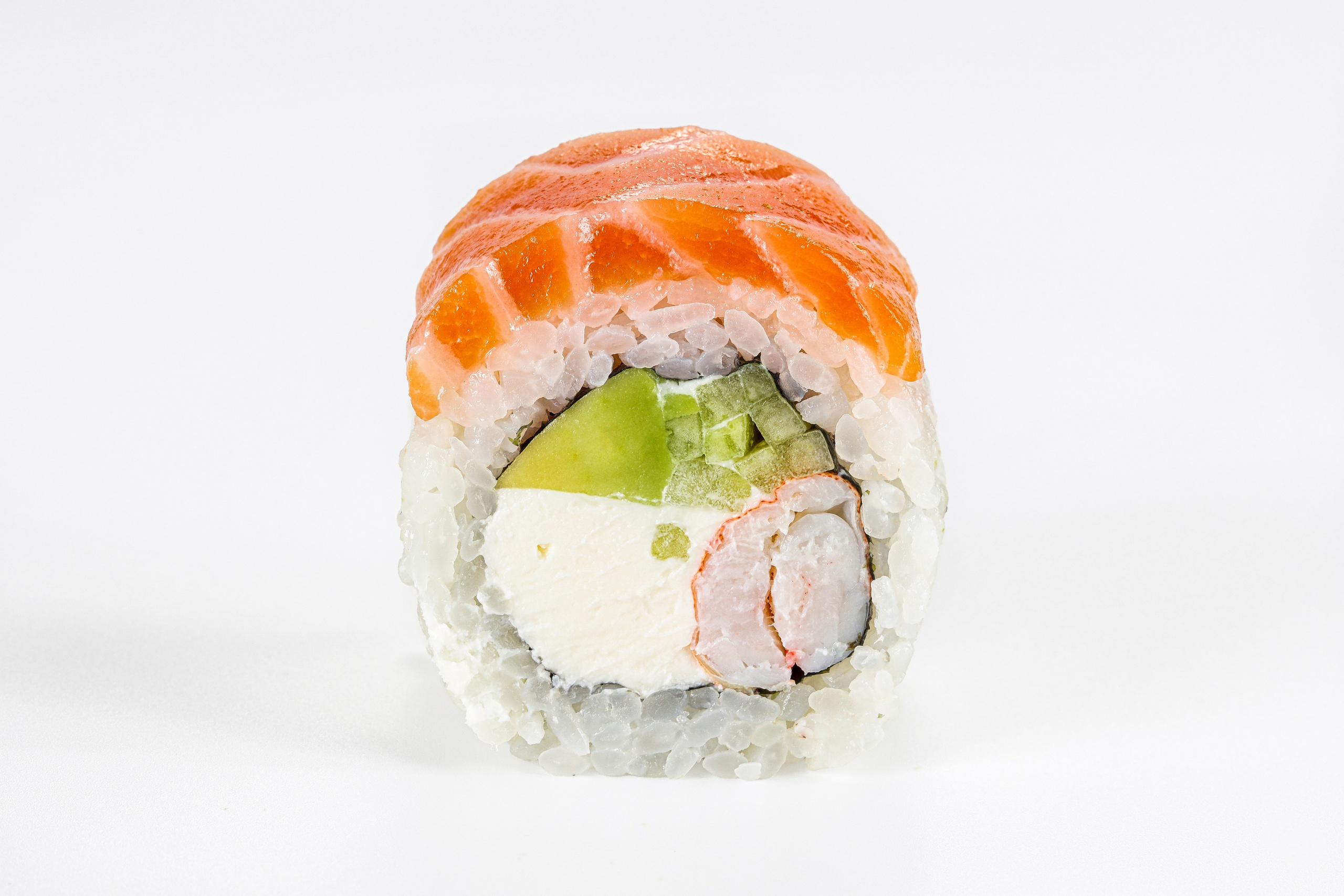 Фотосъемка суши и роллов. Заказ по тел.: +7 (906) 006-90-22. Фуд-фотограф Андрей Старостин — съемка еды в Москве. 9000 руб. в час