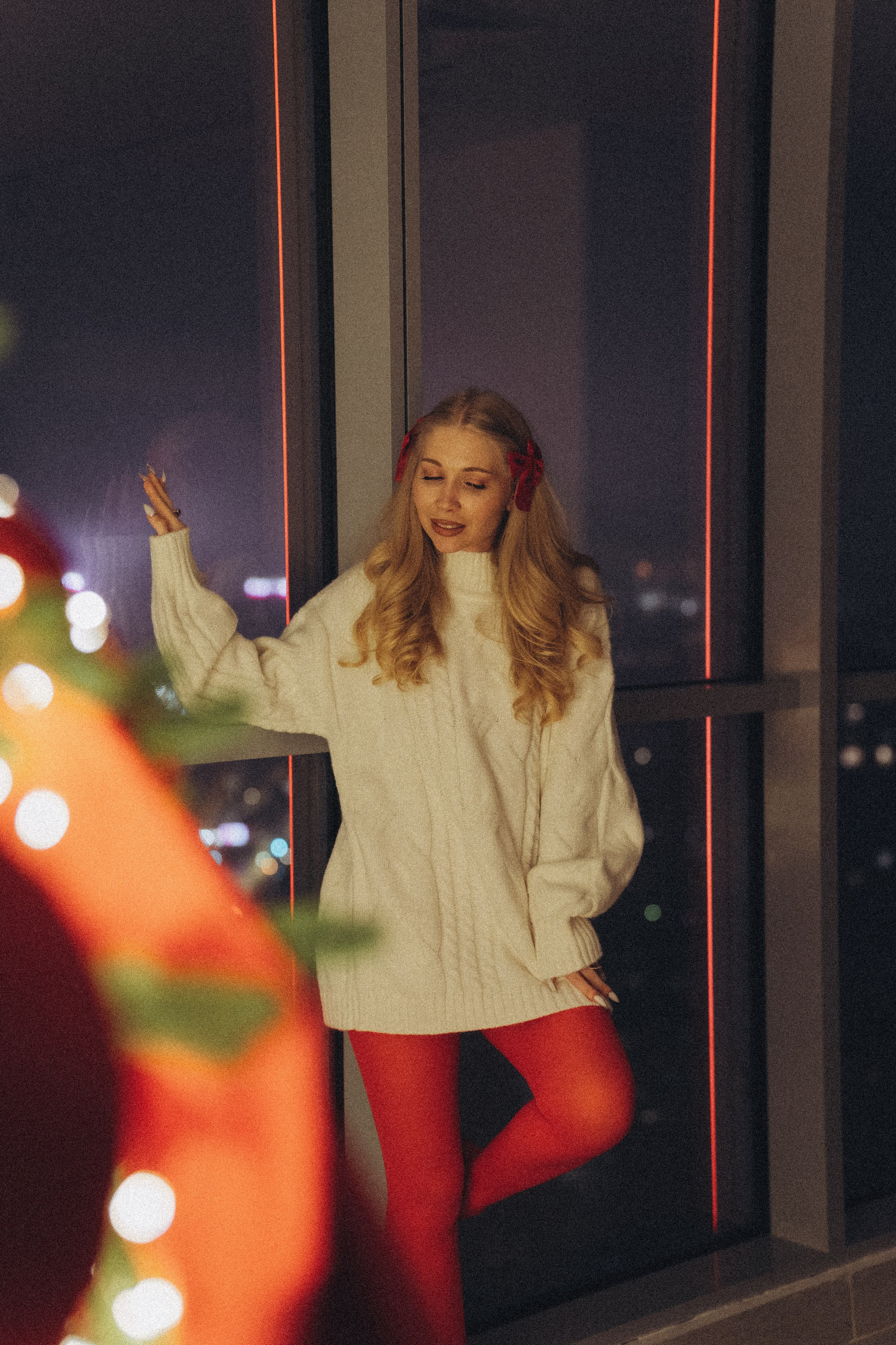 ФОТОСЕССИЯ К НОВОМУ ГОДУ В СТУДИИ С ЕЛОЧКОЙ КРАСИВЫЙ ОБРАЗ. Профессиональный фотограф, Санкт-Петербург — Виктория Богомолова