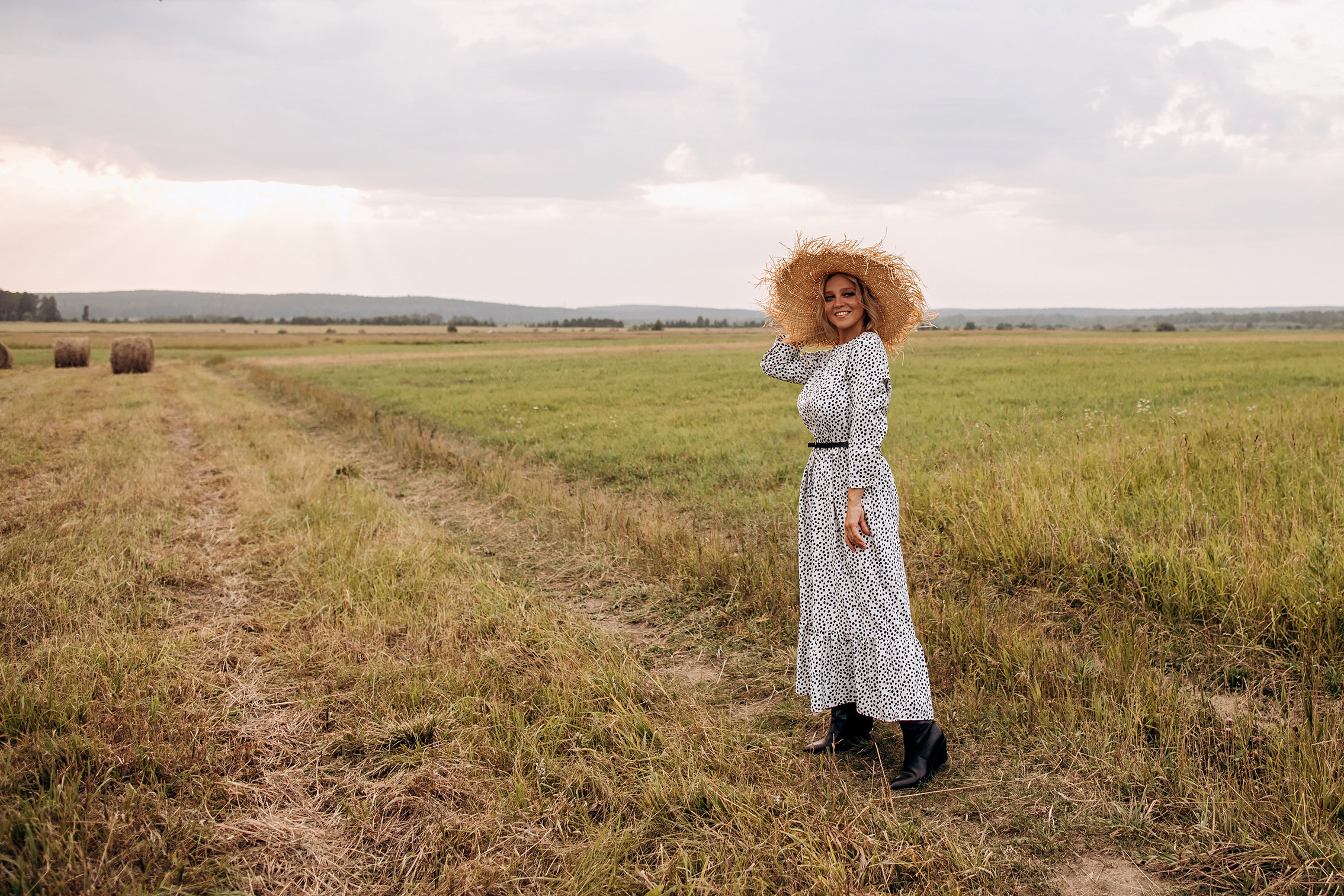 В полях…. Свадебный и семейный фотограф Анна Печенкина