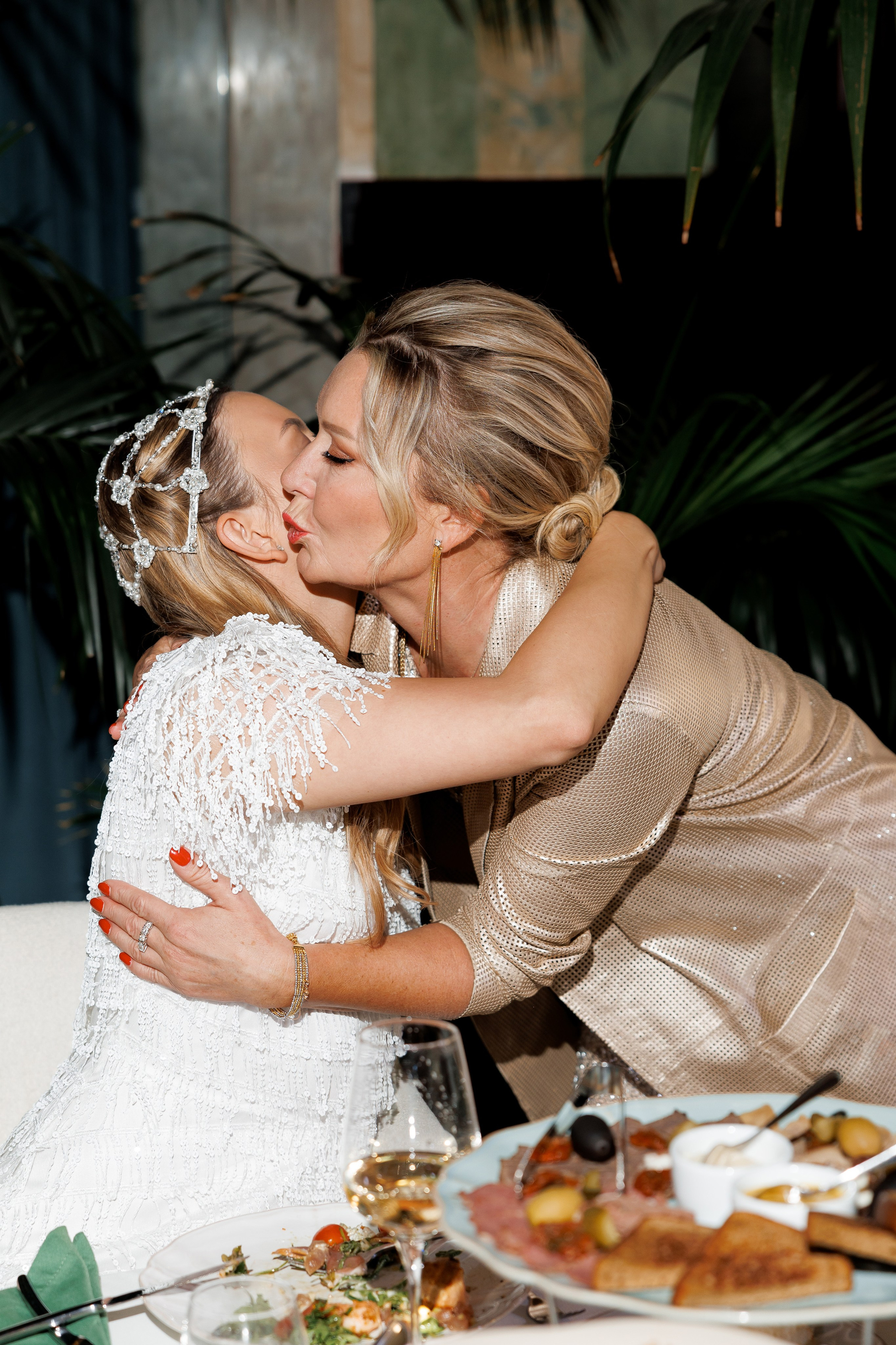 V&K. Свадебный репортажный фотограф в Москве