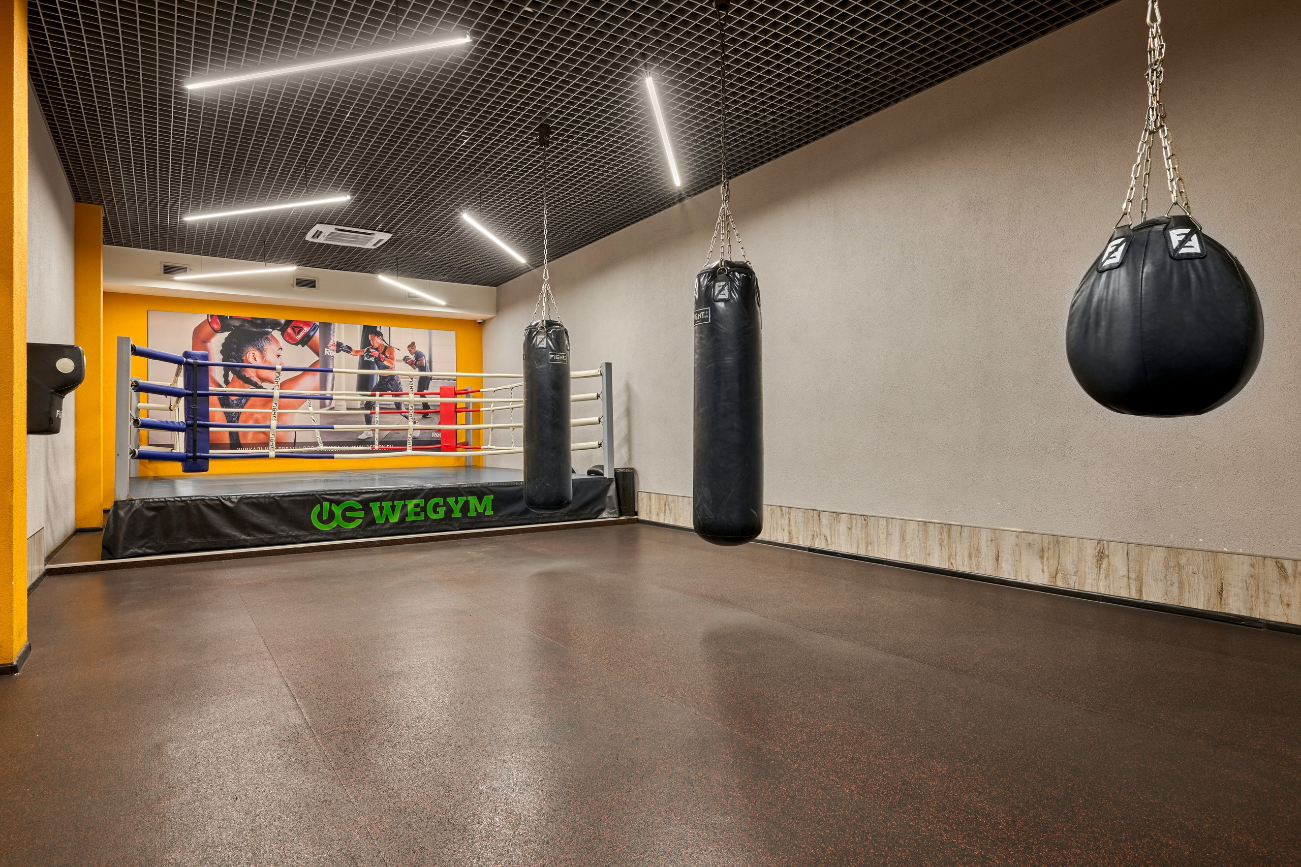 Интерьерная съемка финесклуба WeGym ферганская. Спортивный фитнес фотограф-видеограф Алексей Нестеров