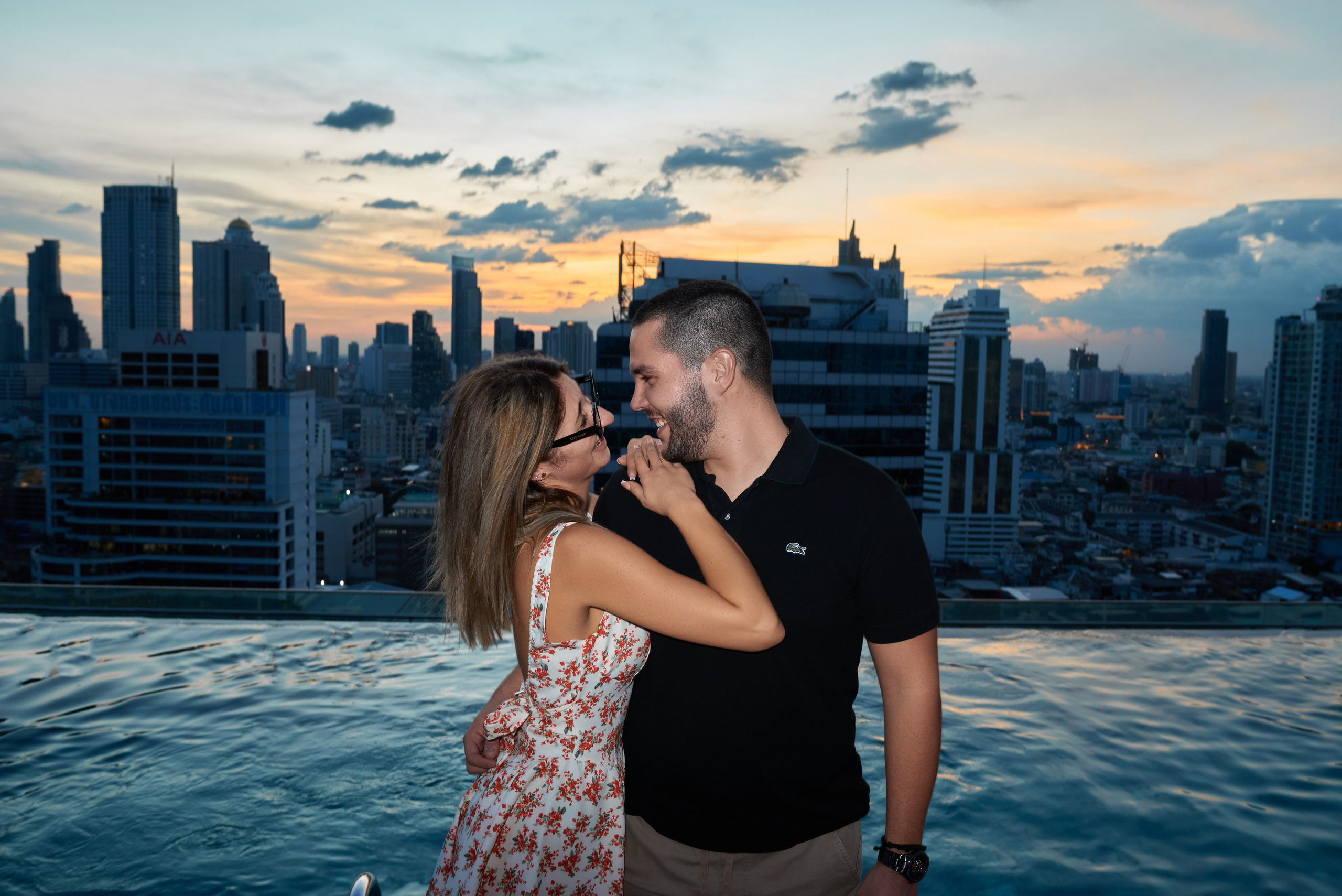 Love in the big city. Photographer Bangkok — Pattaya | фотограф Бангкок — Паттайа