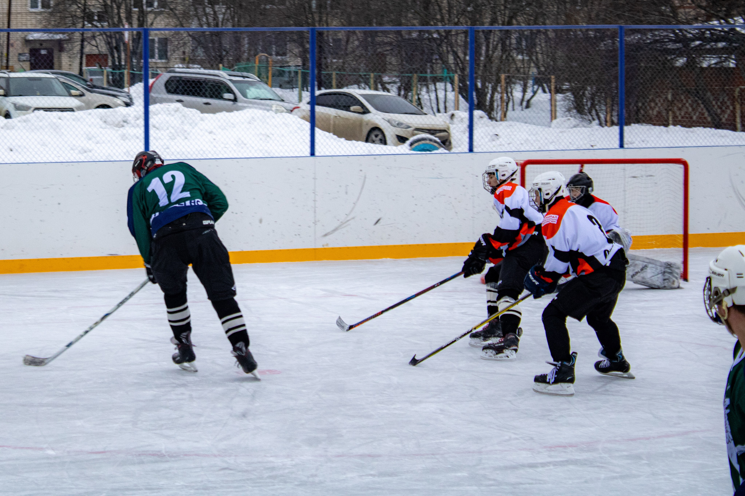 Хоккей г.п Атиг-г.Нижние Серги