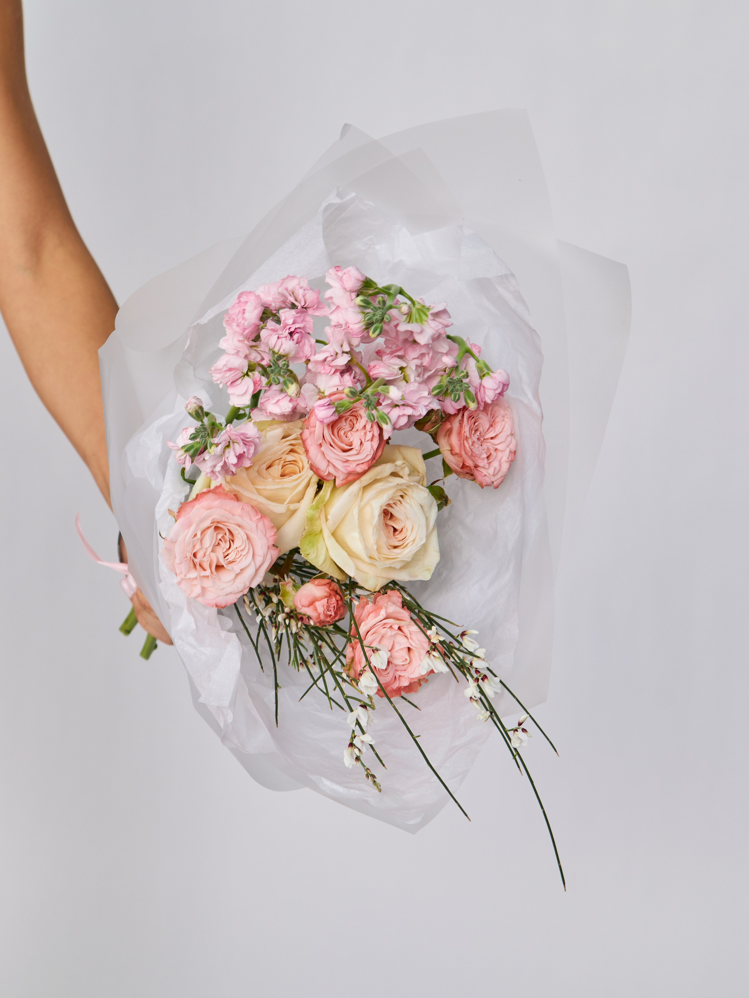 Фотограф для съемки одежды (предметка) в Москве — оперативно, качественно