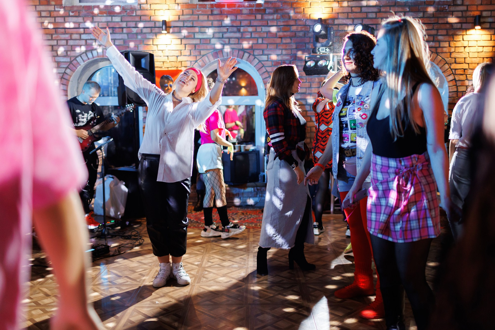 Вечеринка в стиле 90-х. Свадебный фотограф в Нижнем Новгороде и Москве Сергей Воробьев