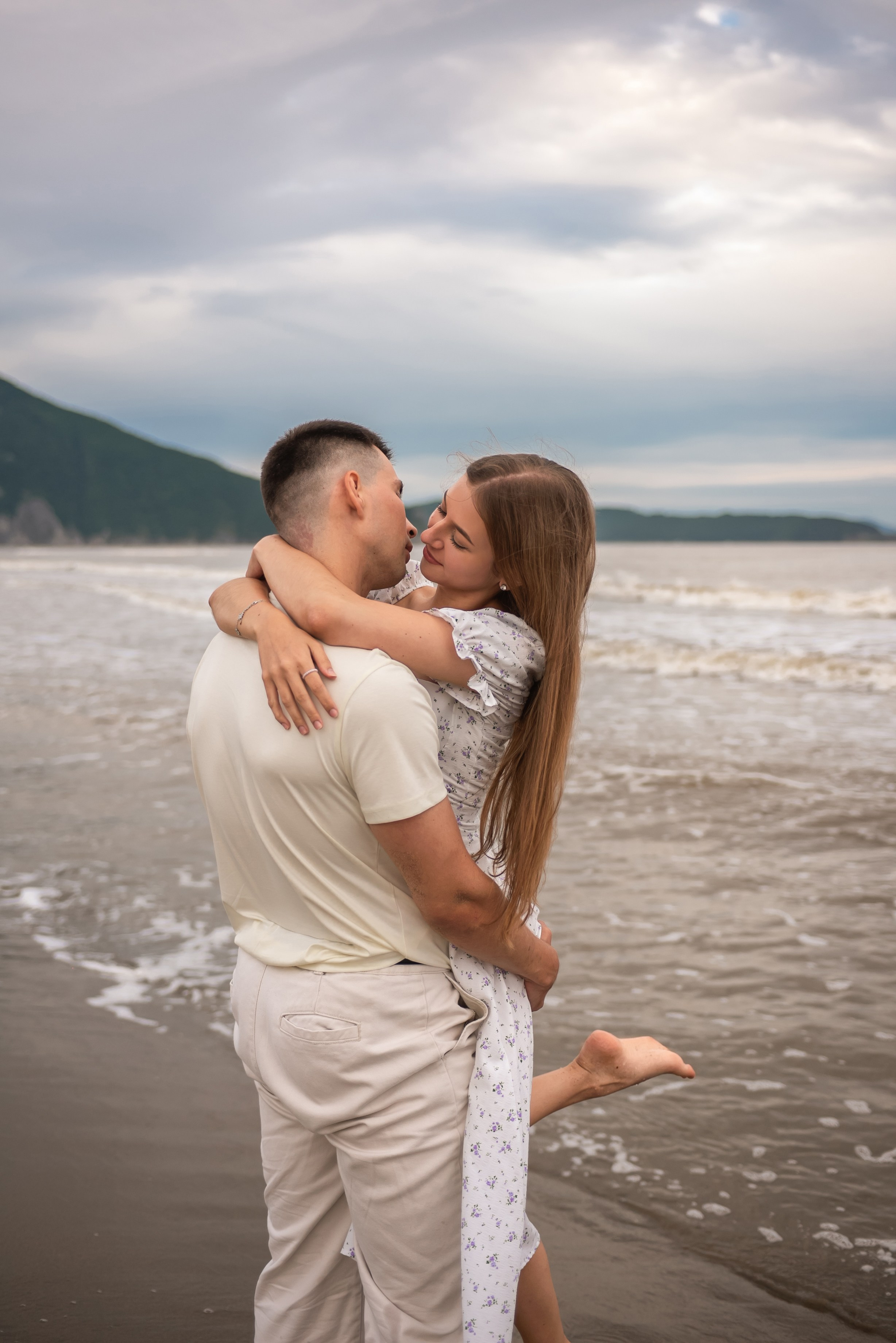 Свадьбы / love story. Семейный и свадебный фотограф Элеонора Головёнкина Калининград — Находка