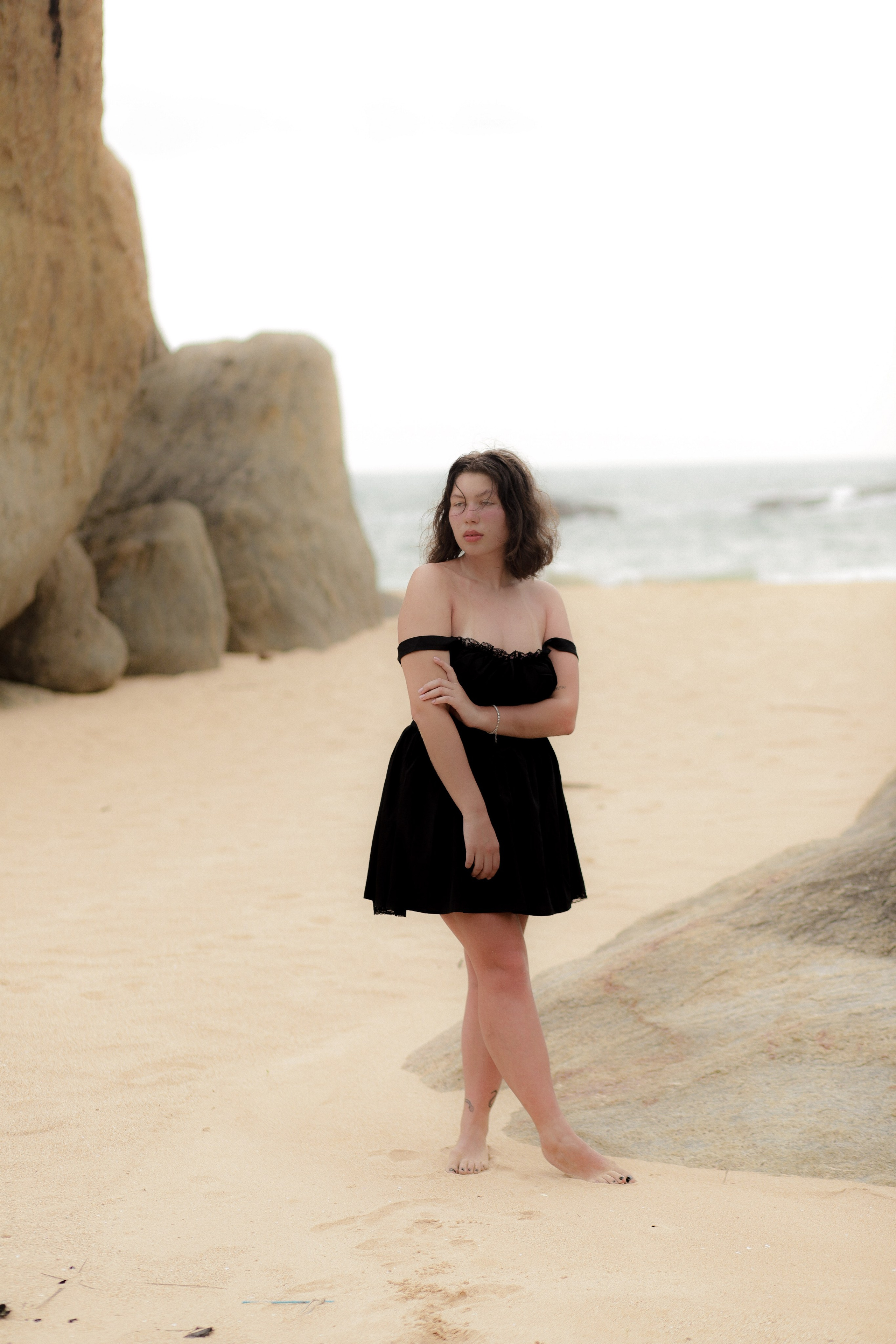 Фотосессия в Хиккадуве: романтичные кадры среди камней и волн. Фотограф на Шри-Ланке