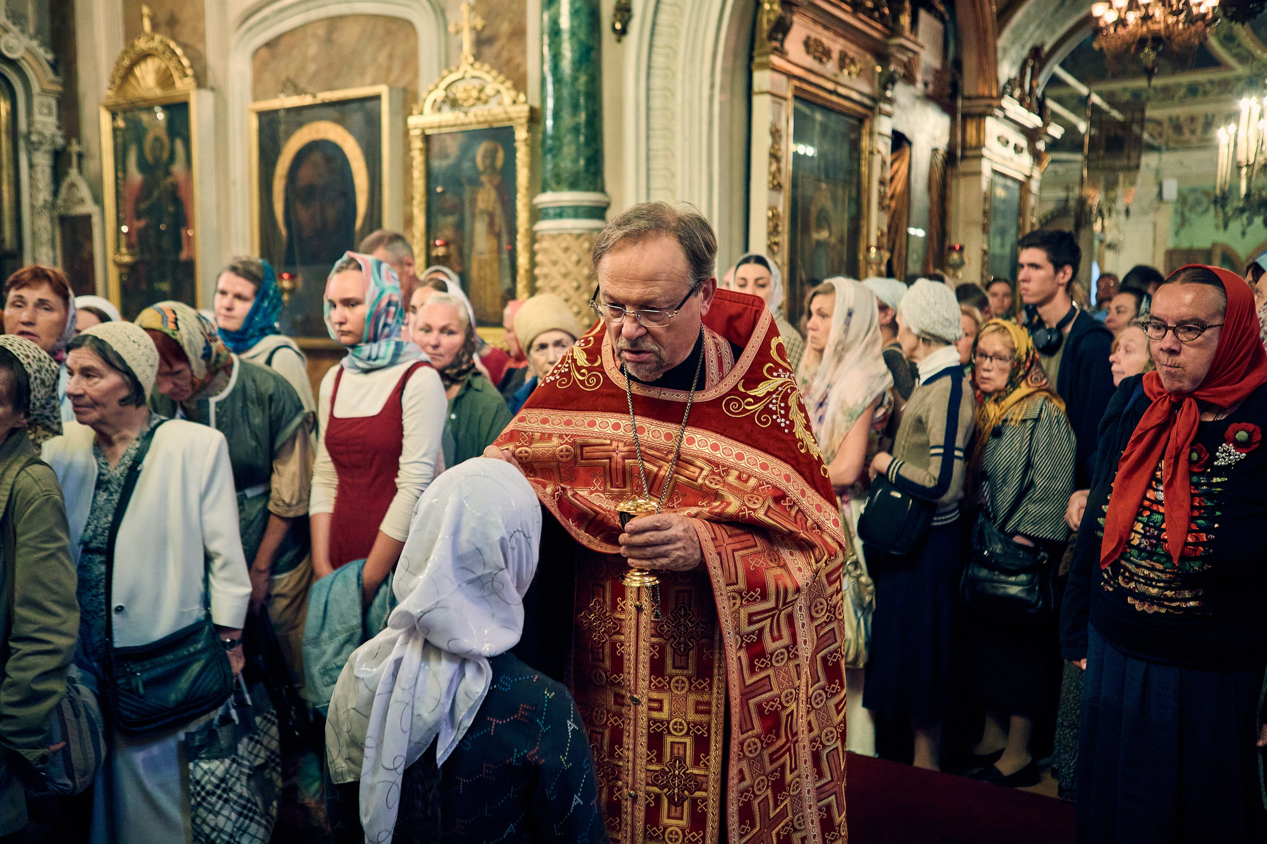 Всенощное бдение в канун престольного праздника храма Иоанна Воина. DMITRY MOISEENKO — фотограф, художник, топ-стилист