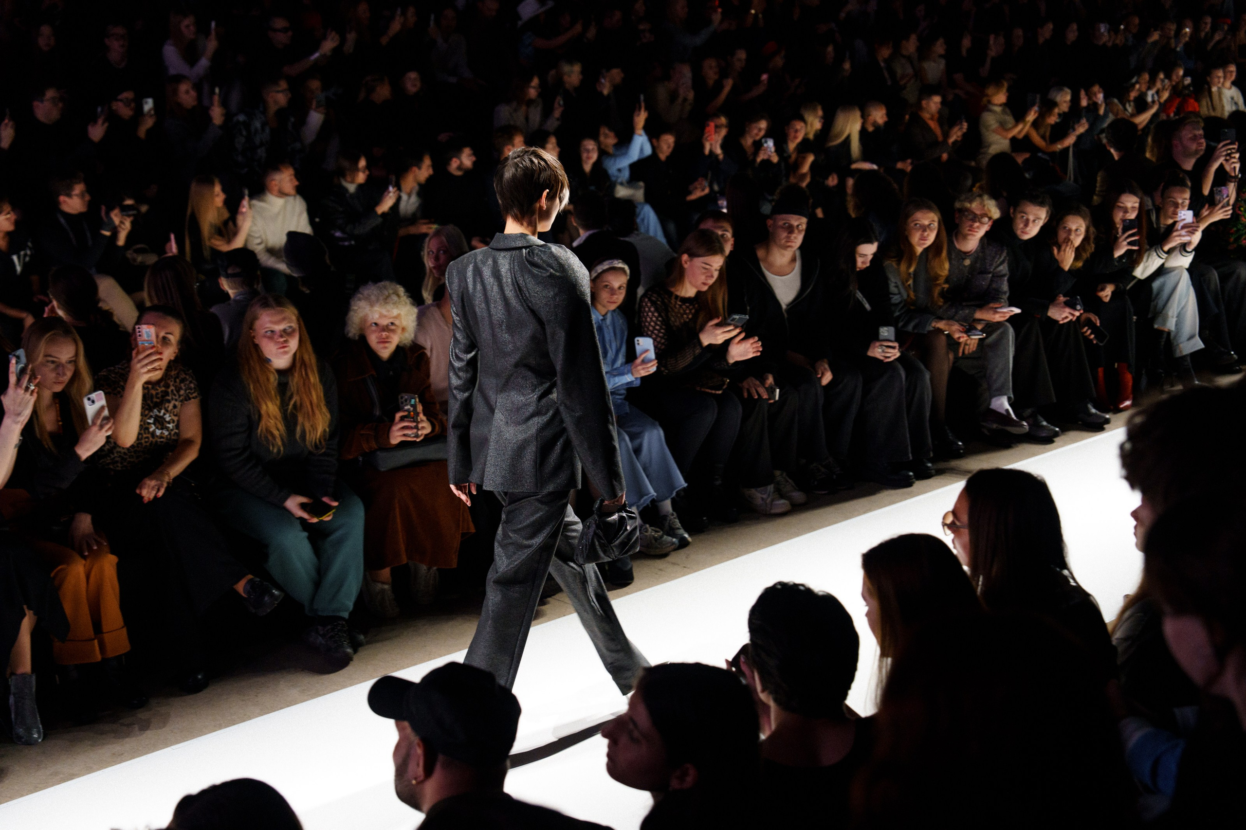 Moscow Fashion Week 2024 осень. Фотограф Николай Прокофьев модельные тесты в Москве