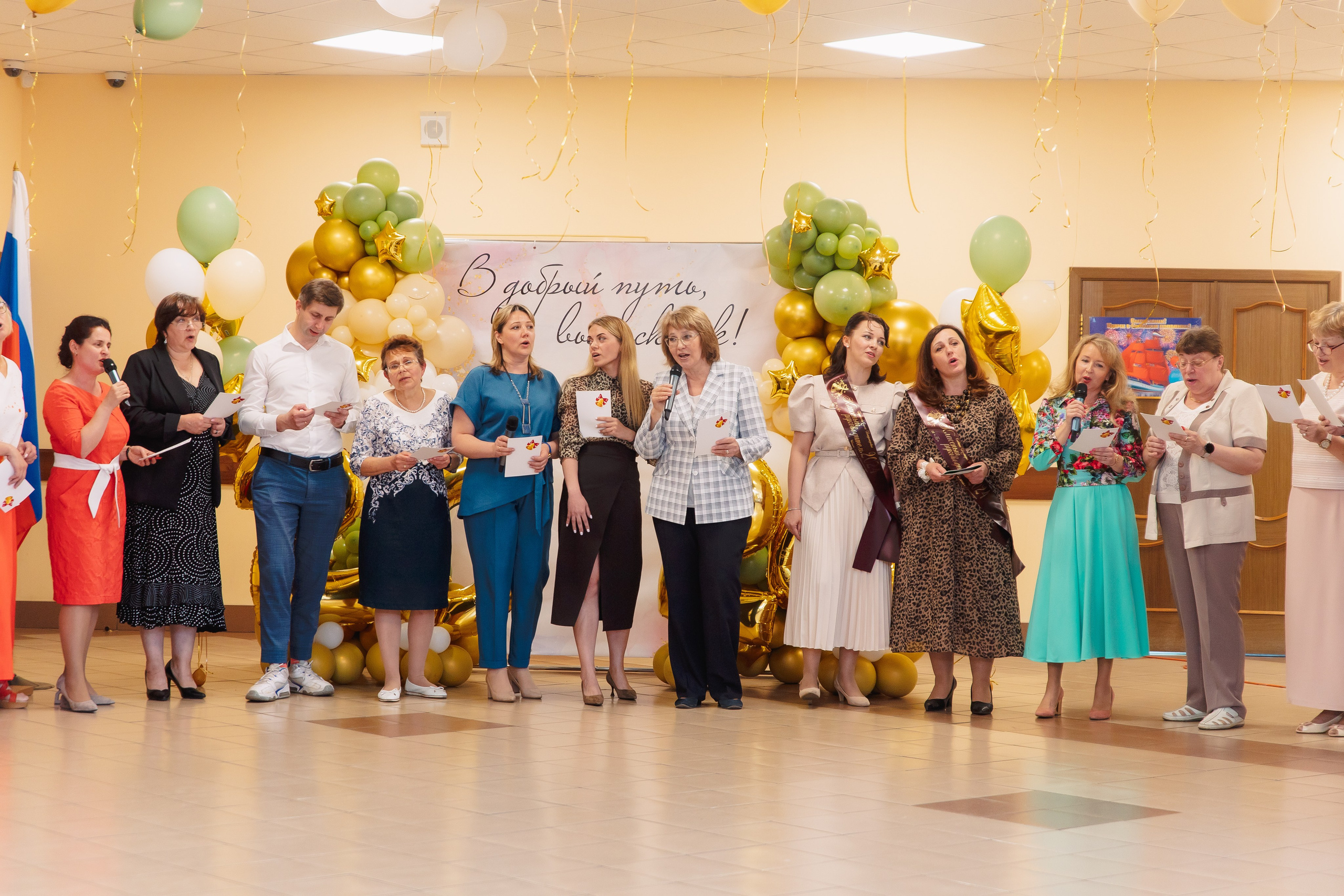 Последний звонок. Фотограф в Кронштадте и Санкт-Петербурге Анастасия Коваленко