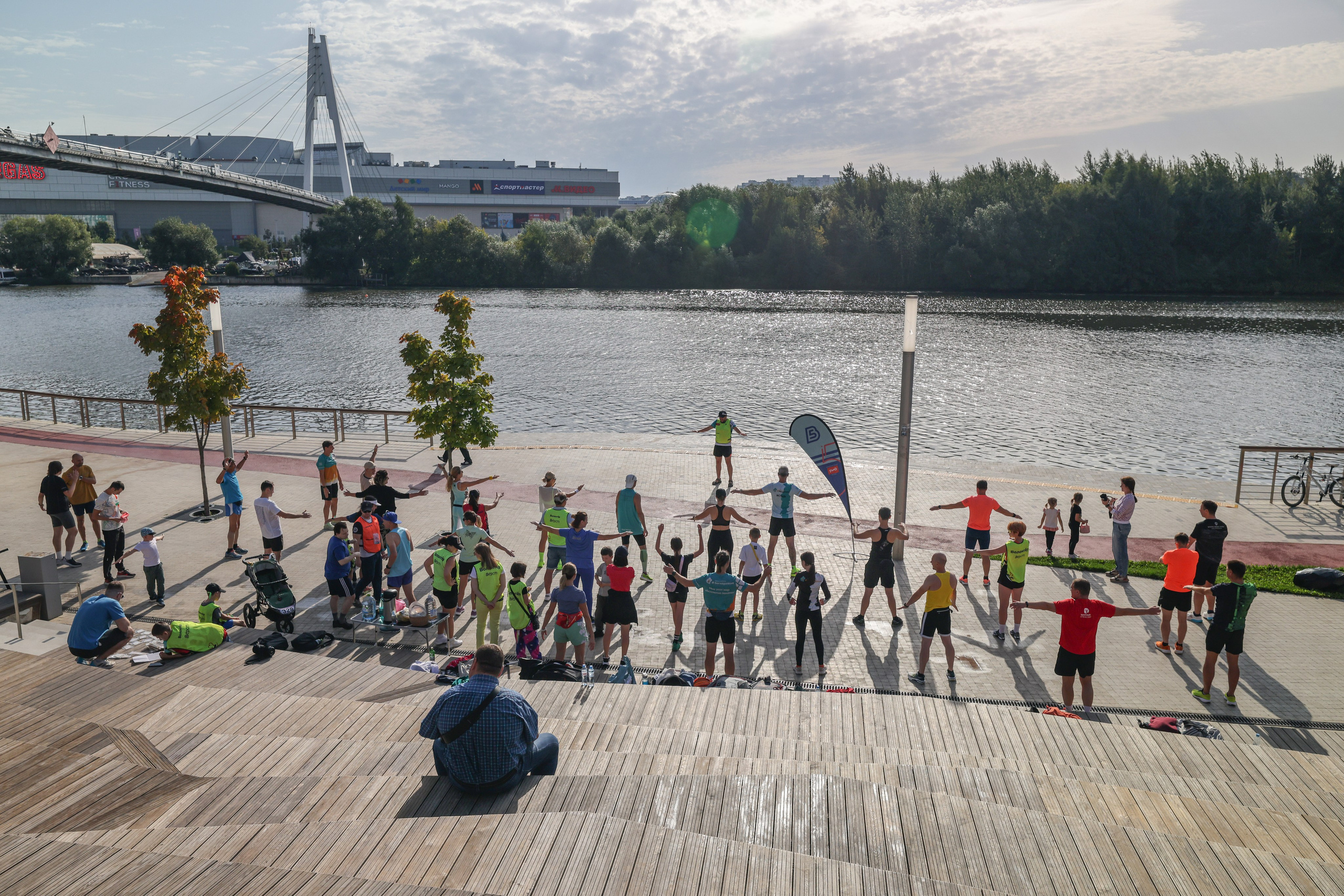 Последний летний старт 5 вёрст Павшинская пойма. Фотограф Сергей Ловкий