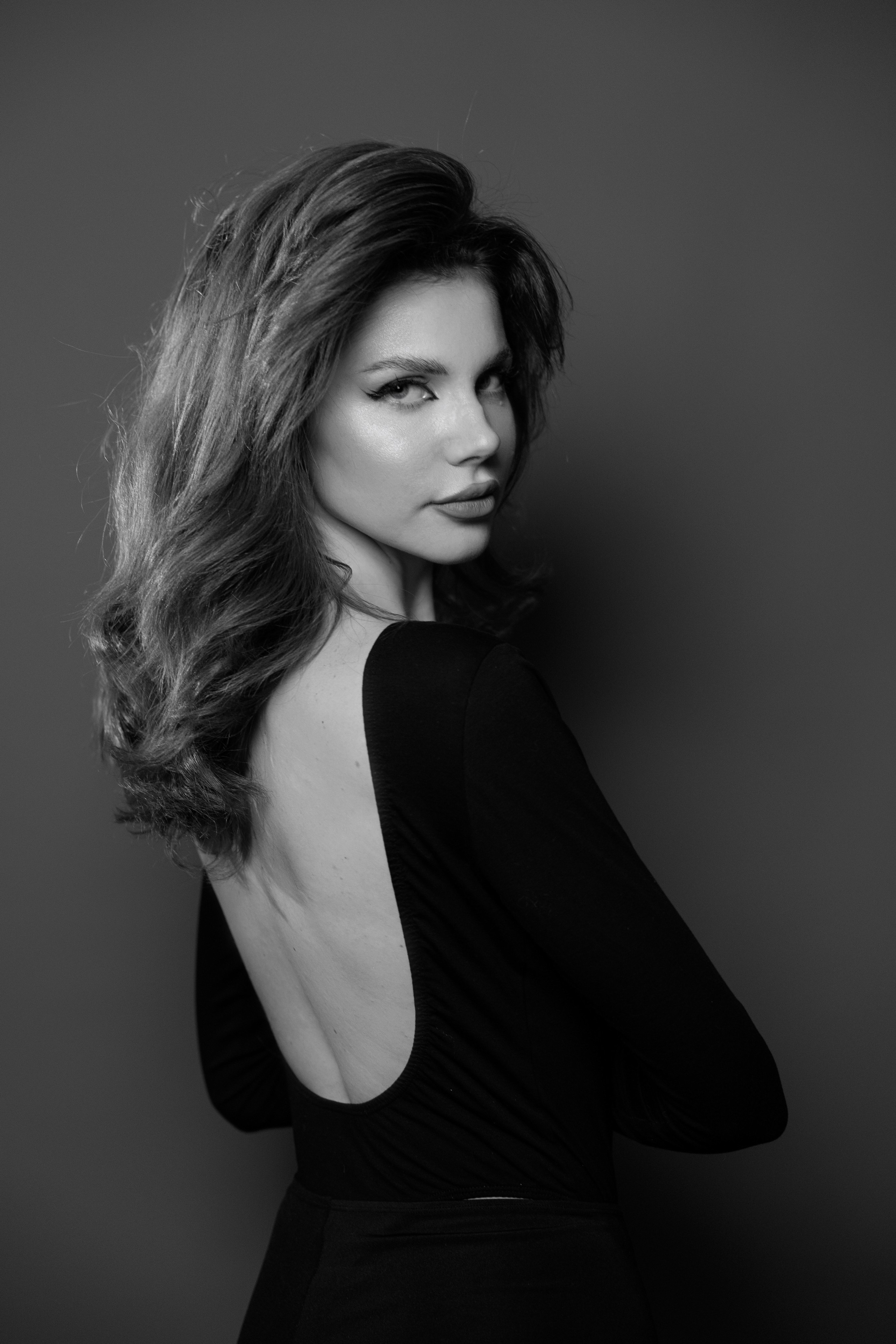 Вероника. Привет! Меня зовут Лера, я фотограф в Нижнем Новгороде