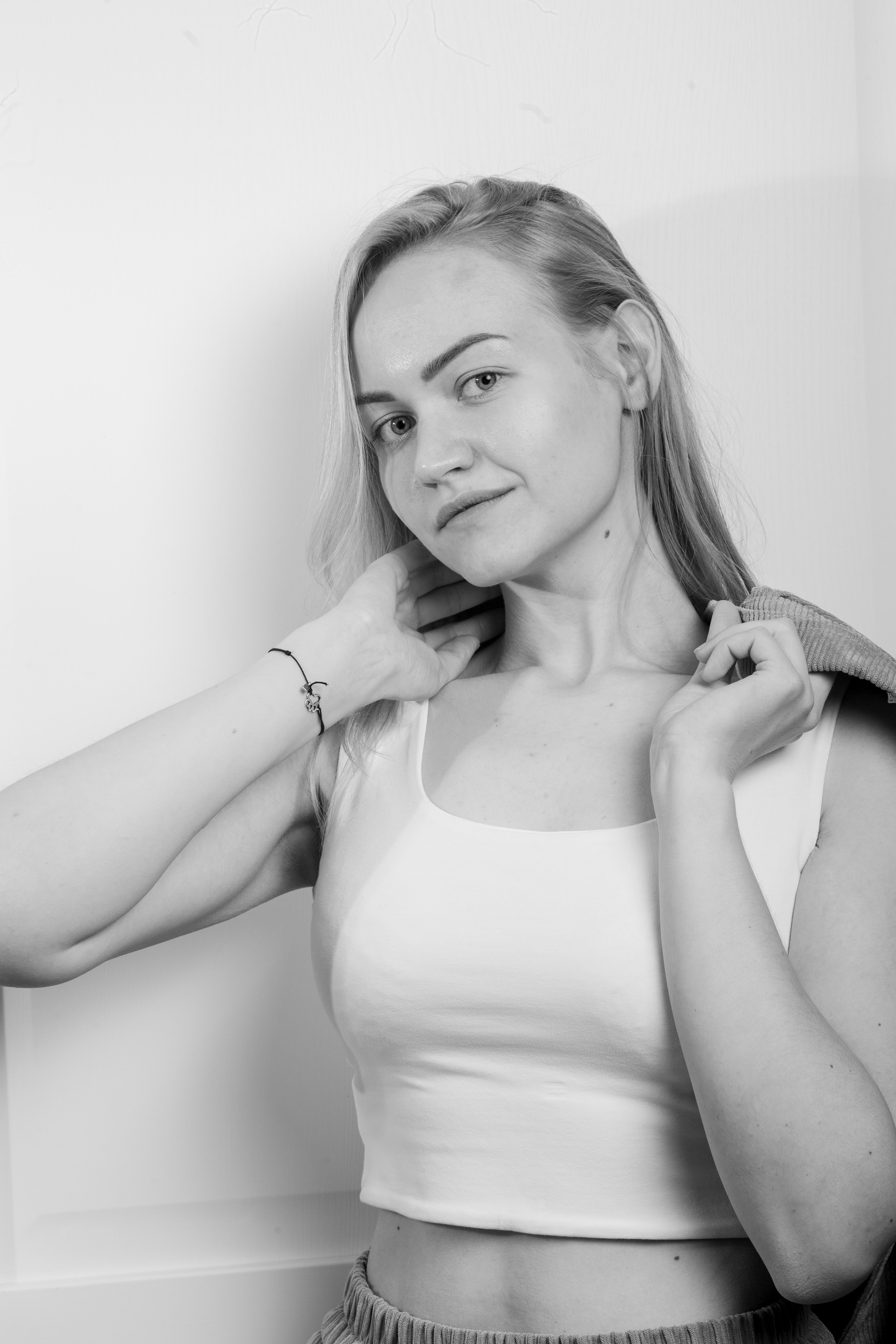 Полина на съемной хате. Студийный и свадебный фотограф в Бузулуке и Самаре Савельев Евгений