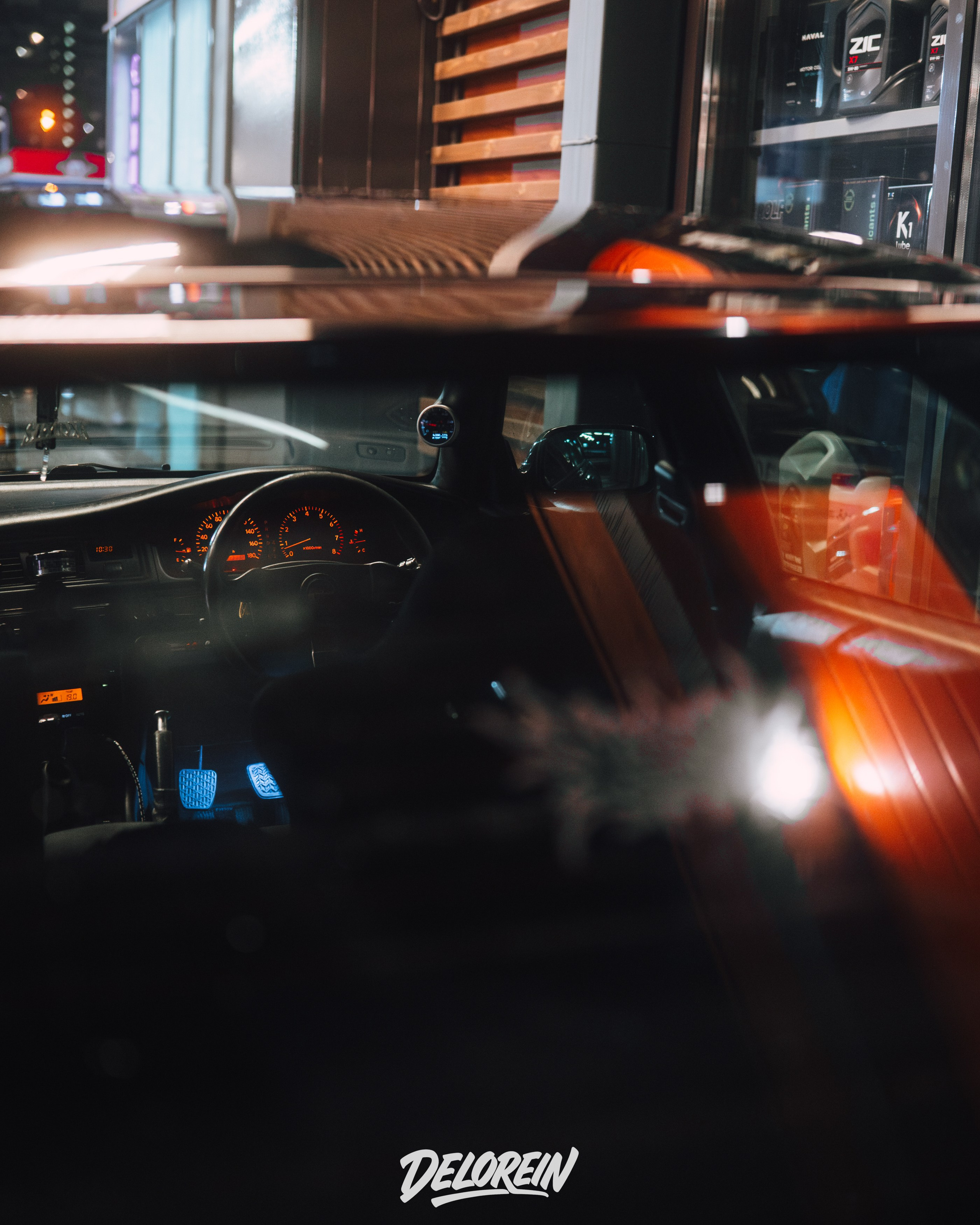 Downfly 15 апреля 2026. DeLorein