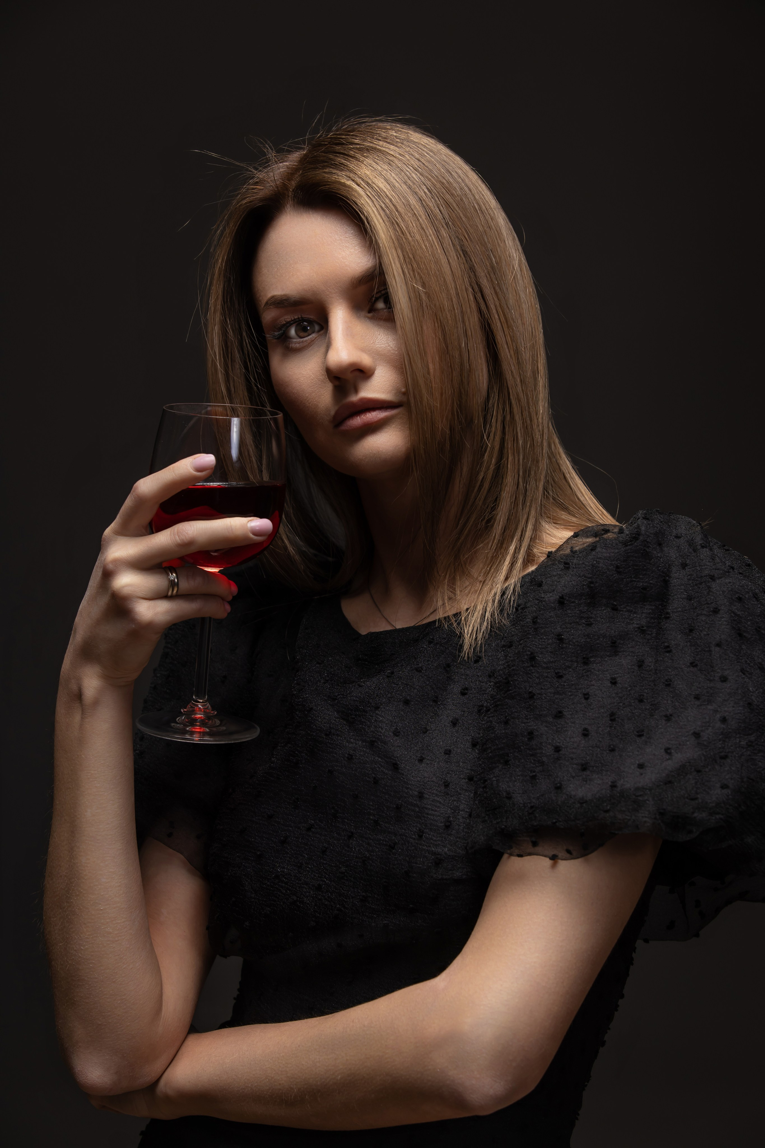 Полина. Главная